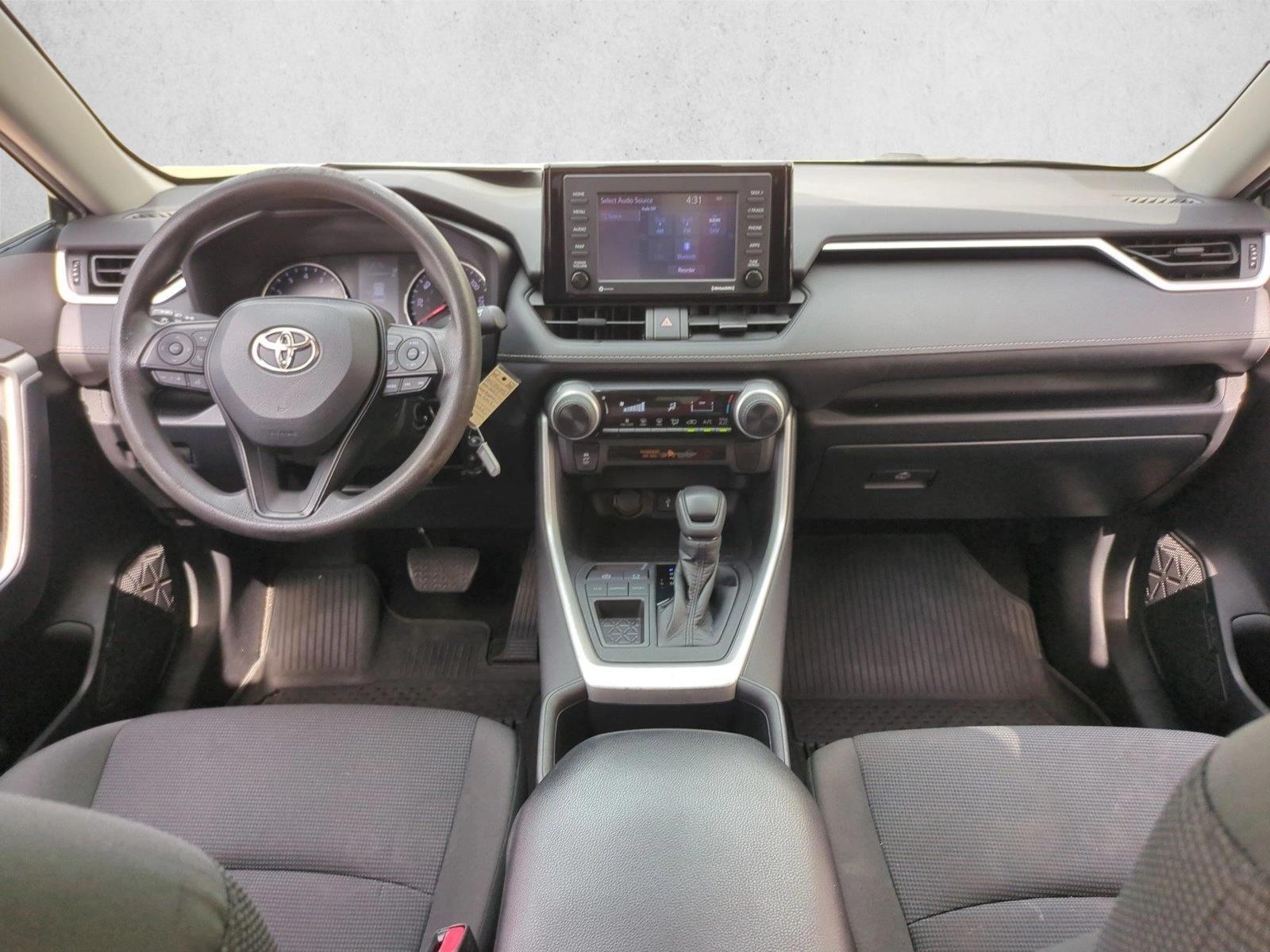 Thumbnail: 2022 Toyota RAV4 - 3
