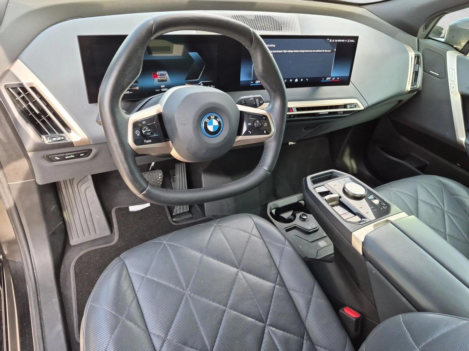 Thumbnail: 2024 BMW iX - 3