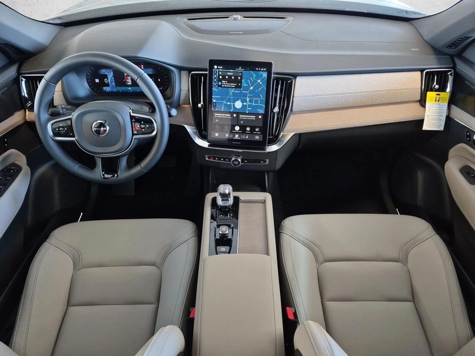 Thumbnail: 2027 Volvo XC90 - 3