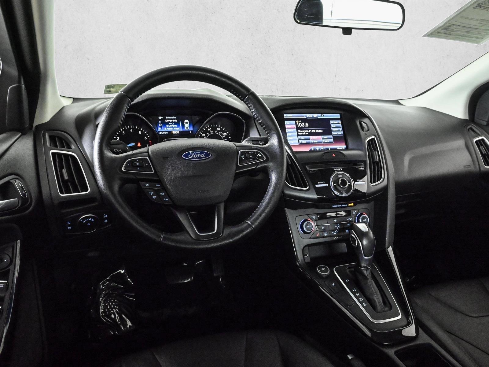 Thumbnail: 2015 Ford Focus - 3