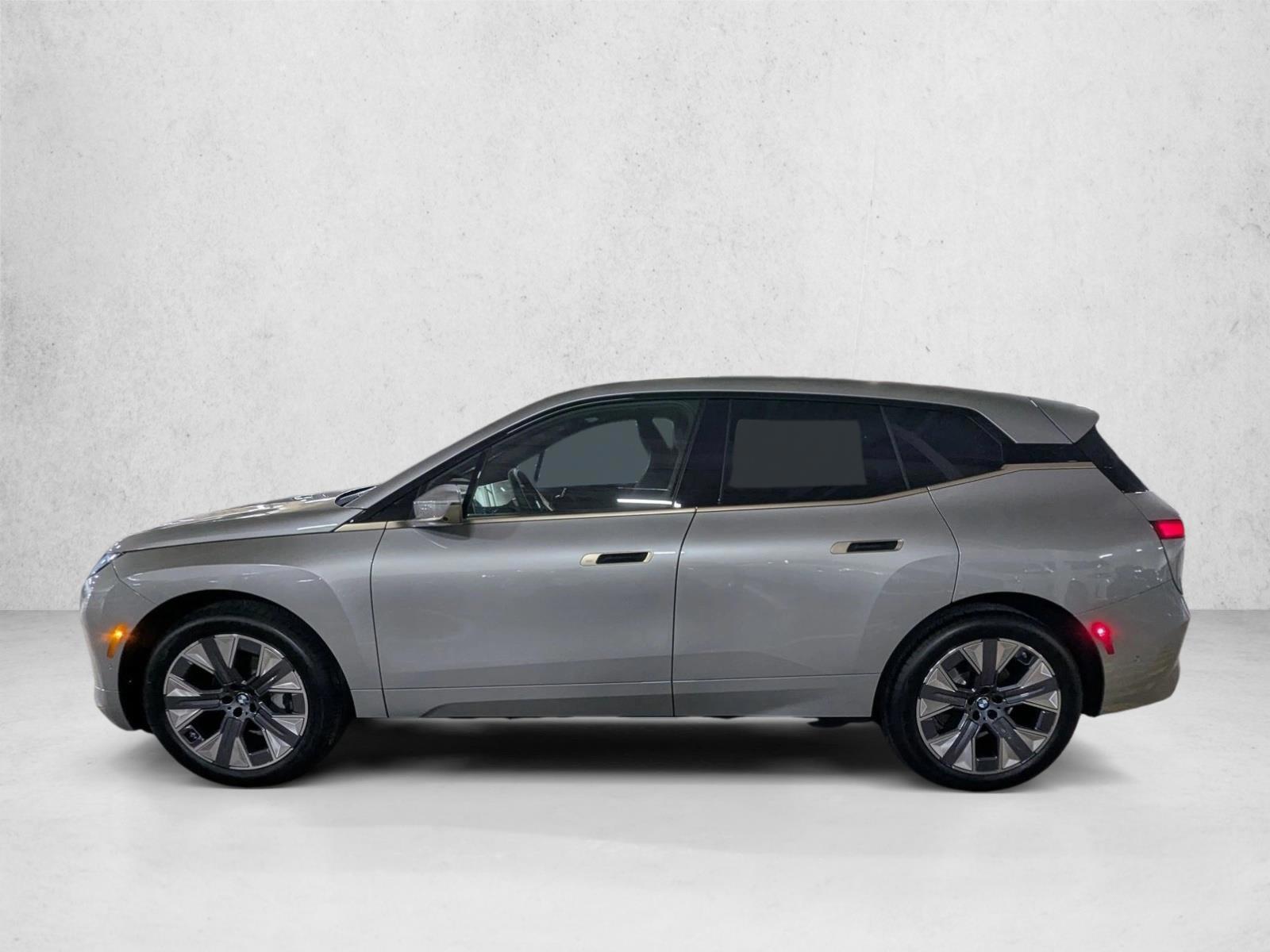 Thumbnail: 2026 BMW iX - 2