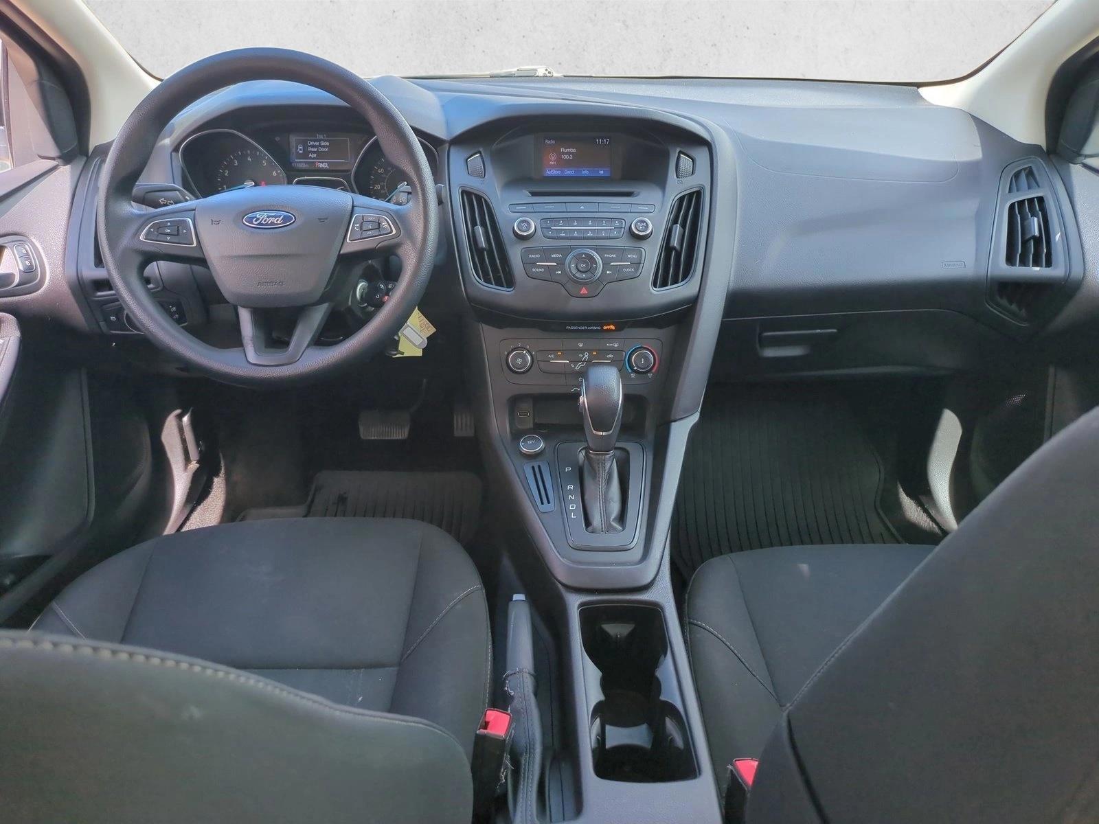 Thumbnail: 2016 Ford Focus - 4
