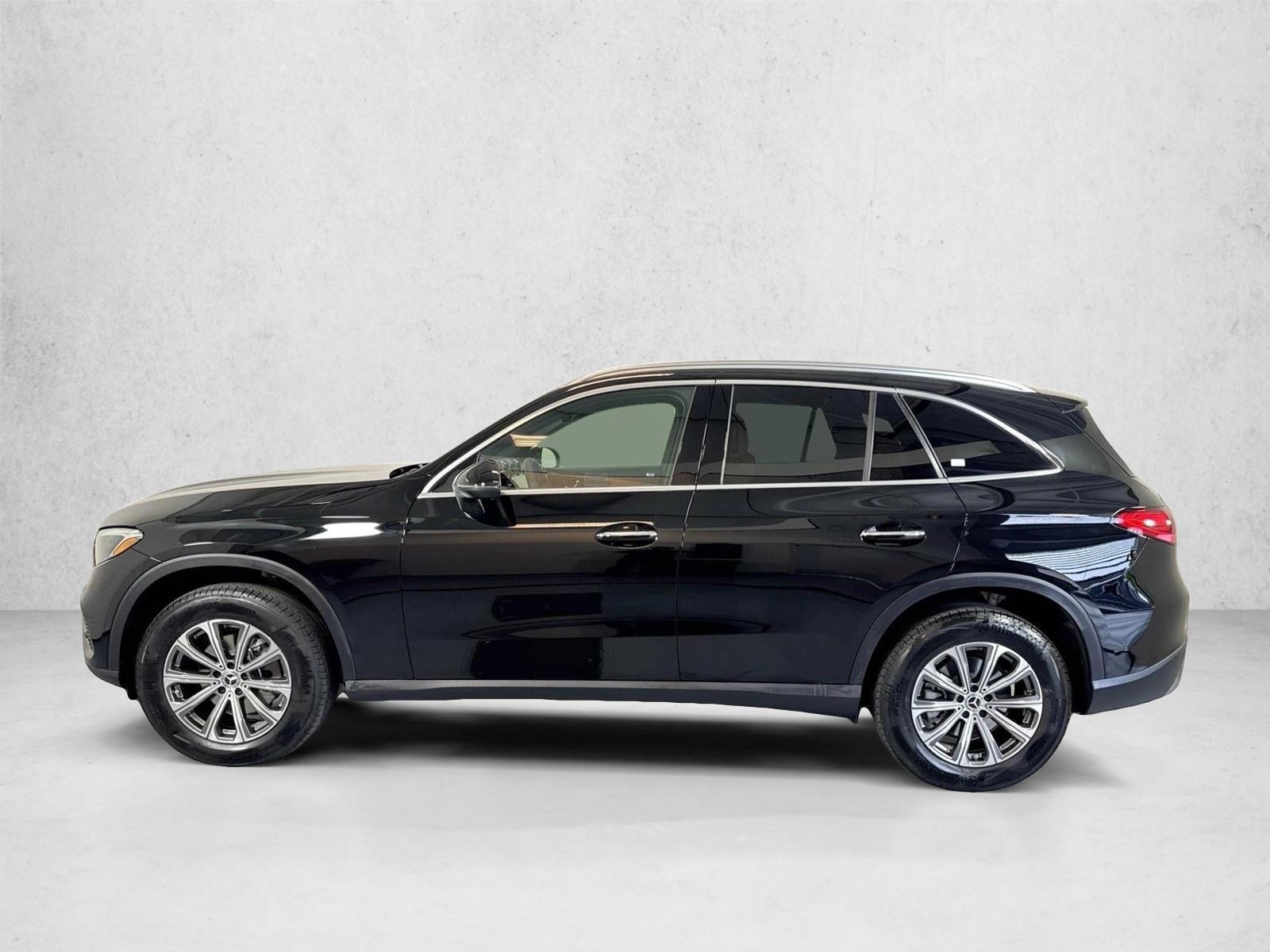 Thumbnail: 2025 Mercedes-Benz GLC - 2
