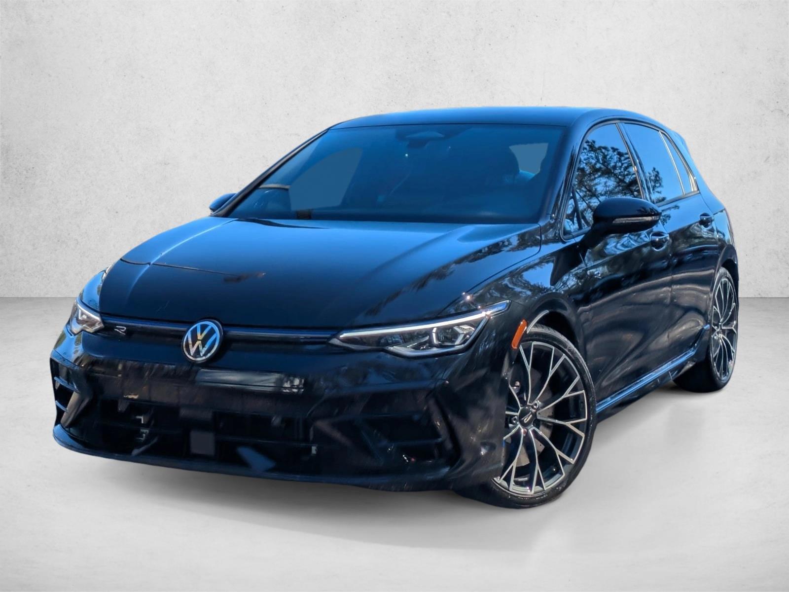 Thumbnail: 2026 Volkswagen Golf - 1