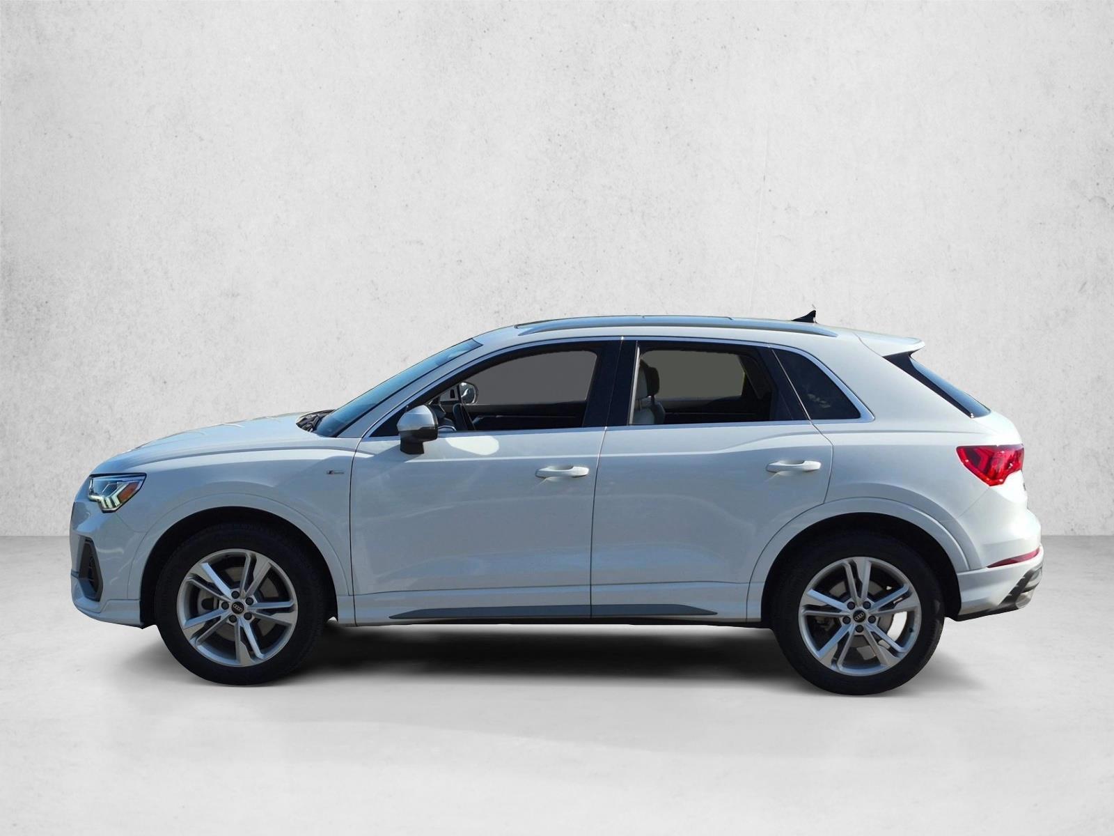 Thumbnail: 2024 Audi Q3 - 2