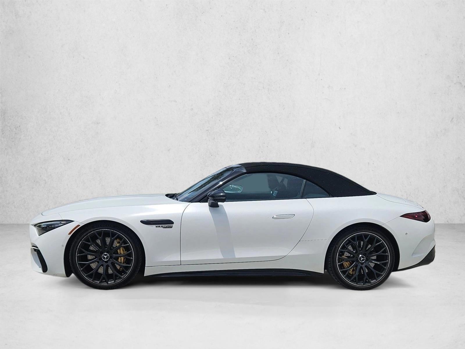 Thumbnail: 2022 Mercedes-Benz SL-Class - 2