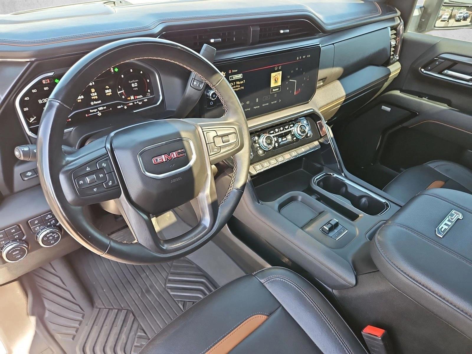 Thumbnail: 2024 GMC Sierra 2500 - 3