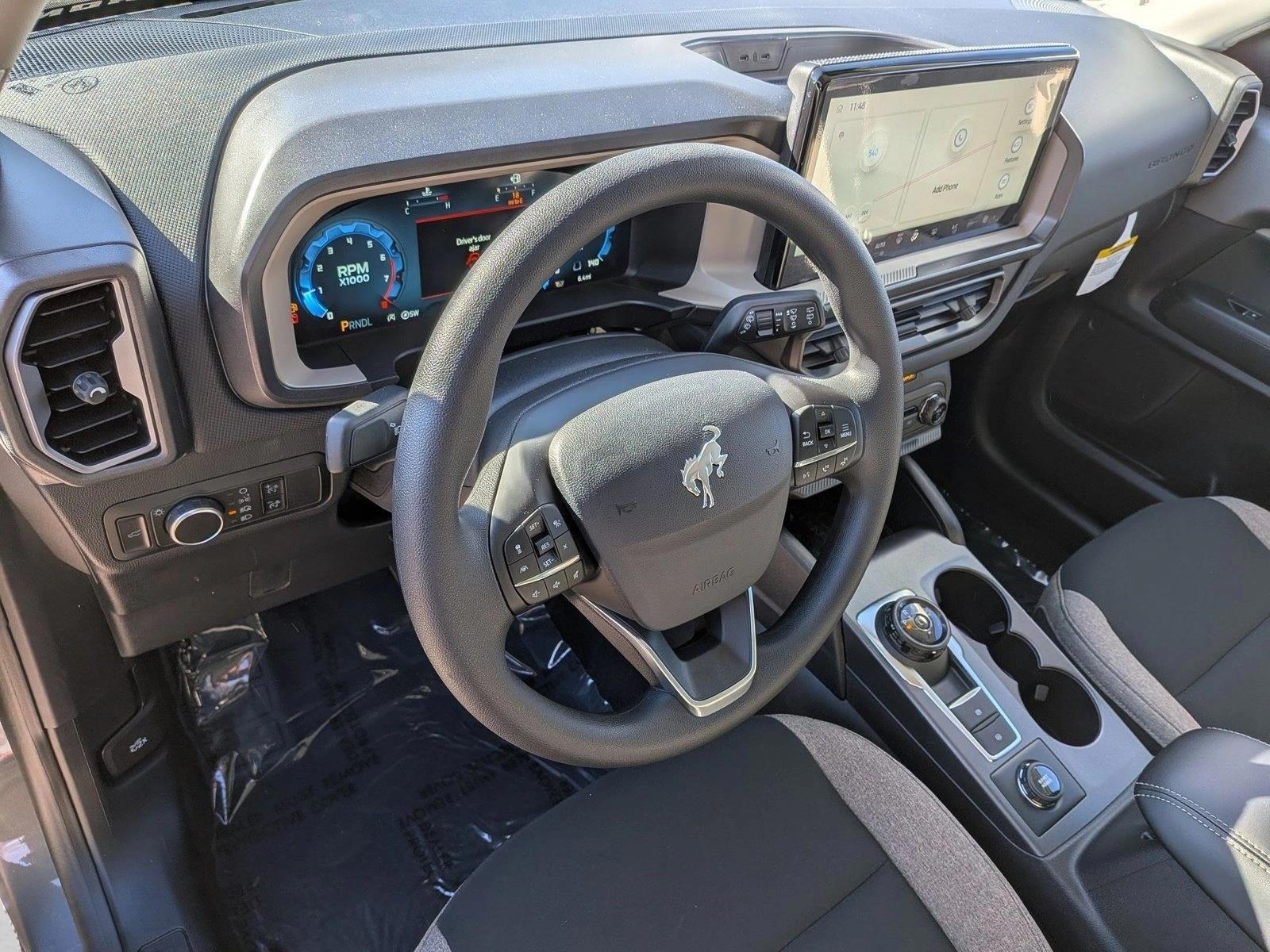 Thumbnail: 2025 Ford Bronco Sport - 3