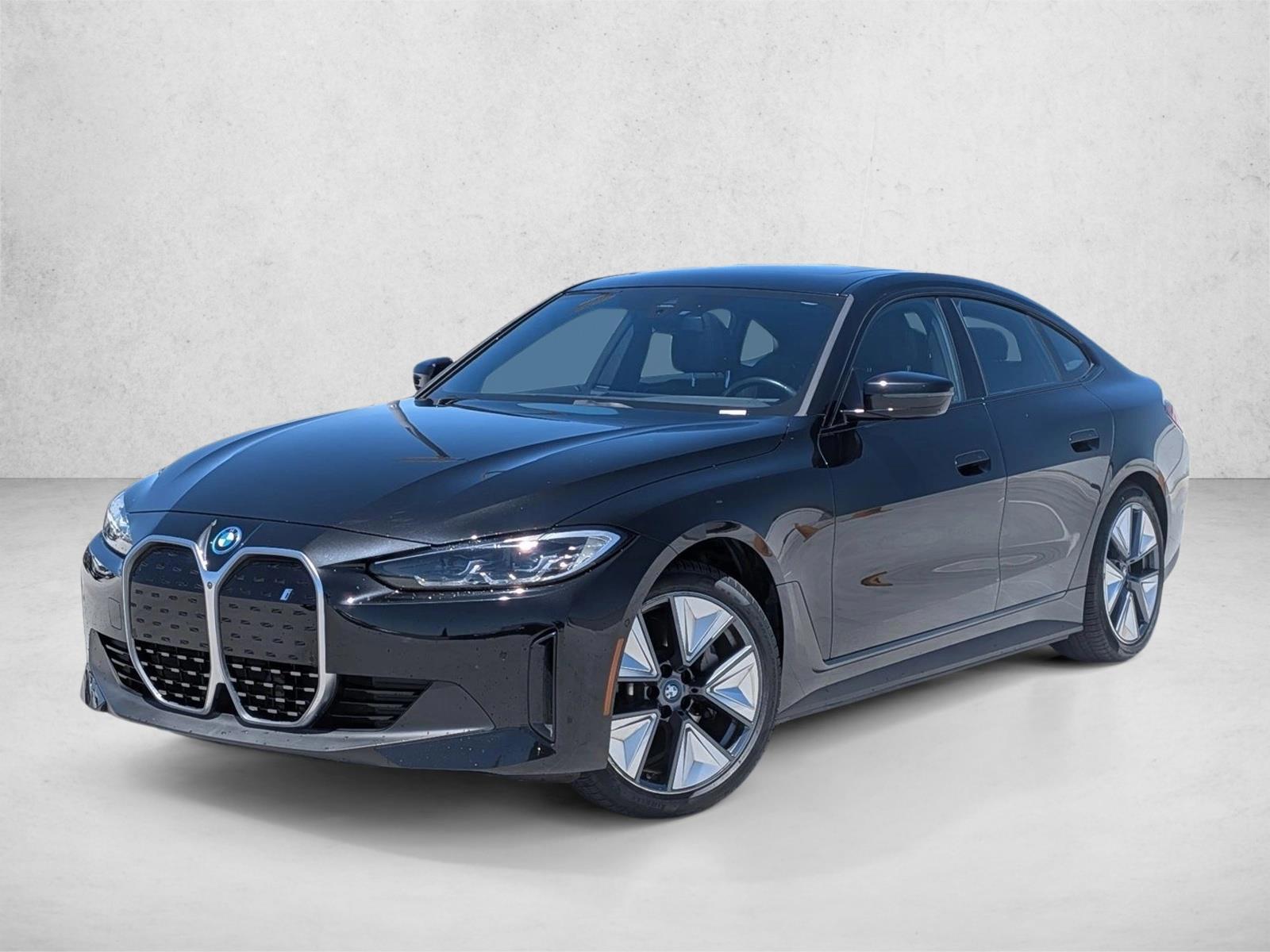 Thumbnail: 2023 BMW i4 - 1