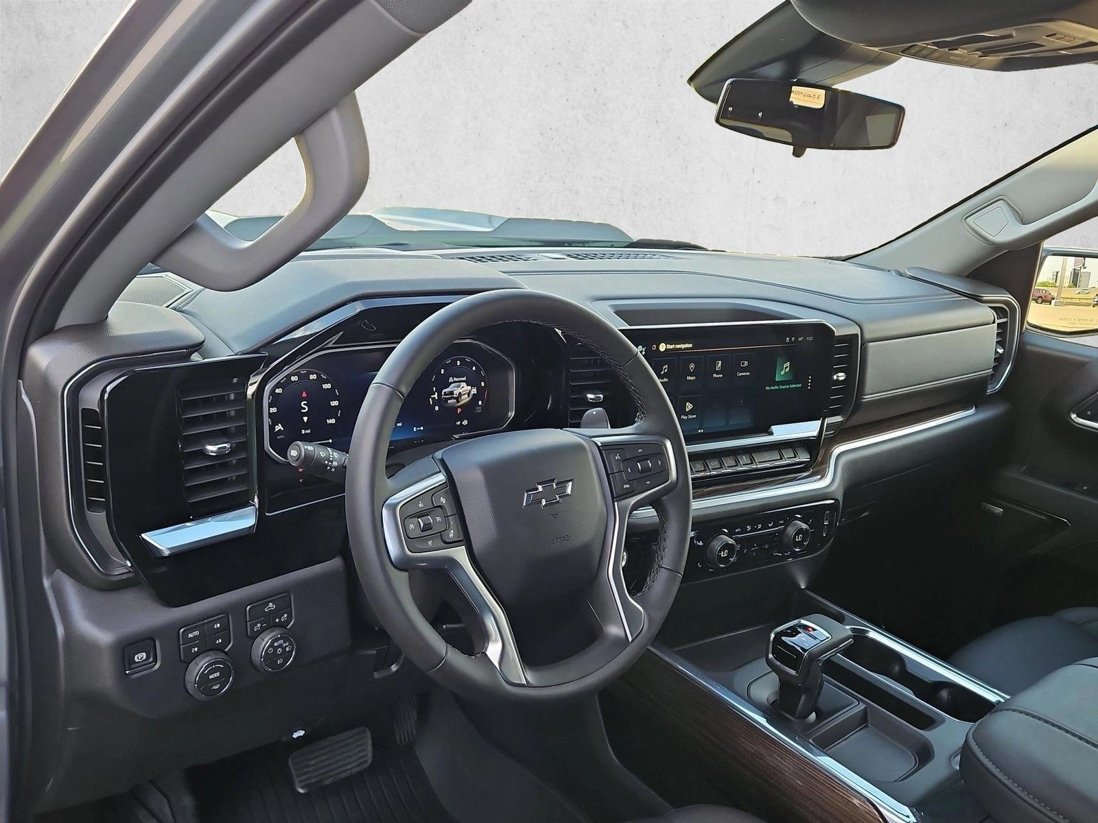 Thumbnail: 2026 Chevrolet Silverado 1500 - 3