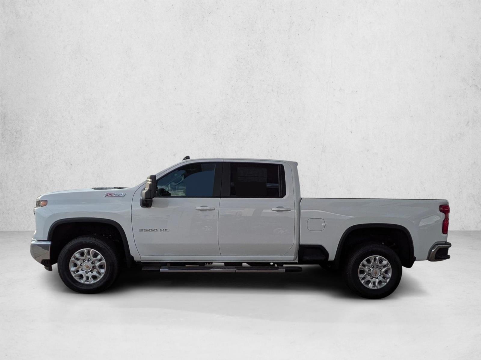 Thumbnail: 2026 Chevrolet Silverado 3500 - 2