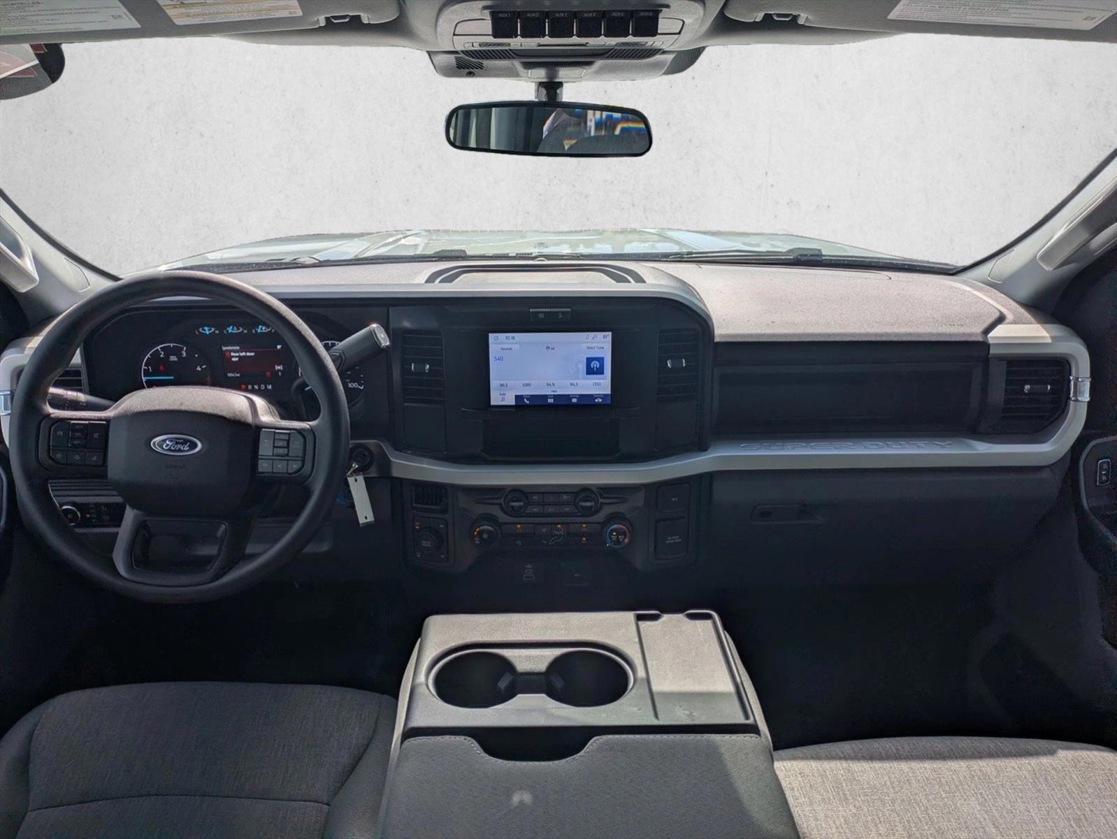 Thumbnail: 2025 Ford Econoline - 4
