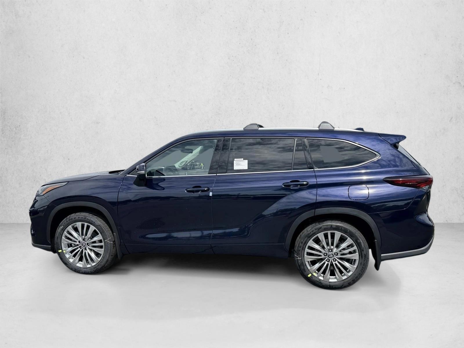 Thumbnail: 2026 Toyota Highlander - 2