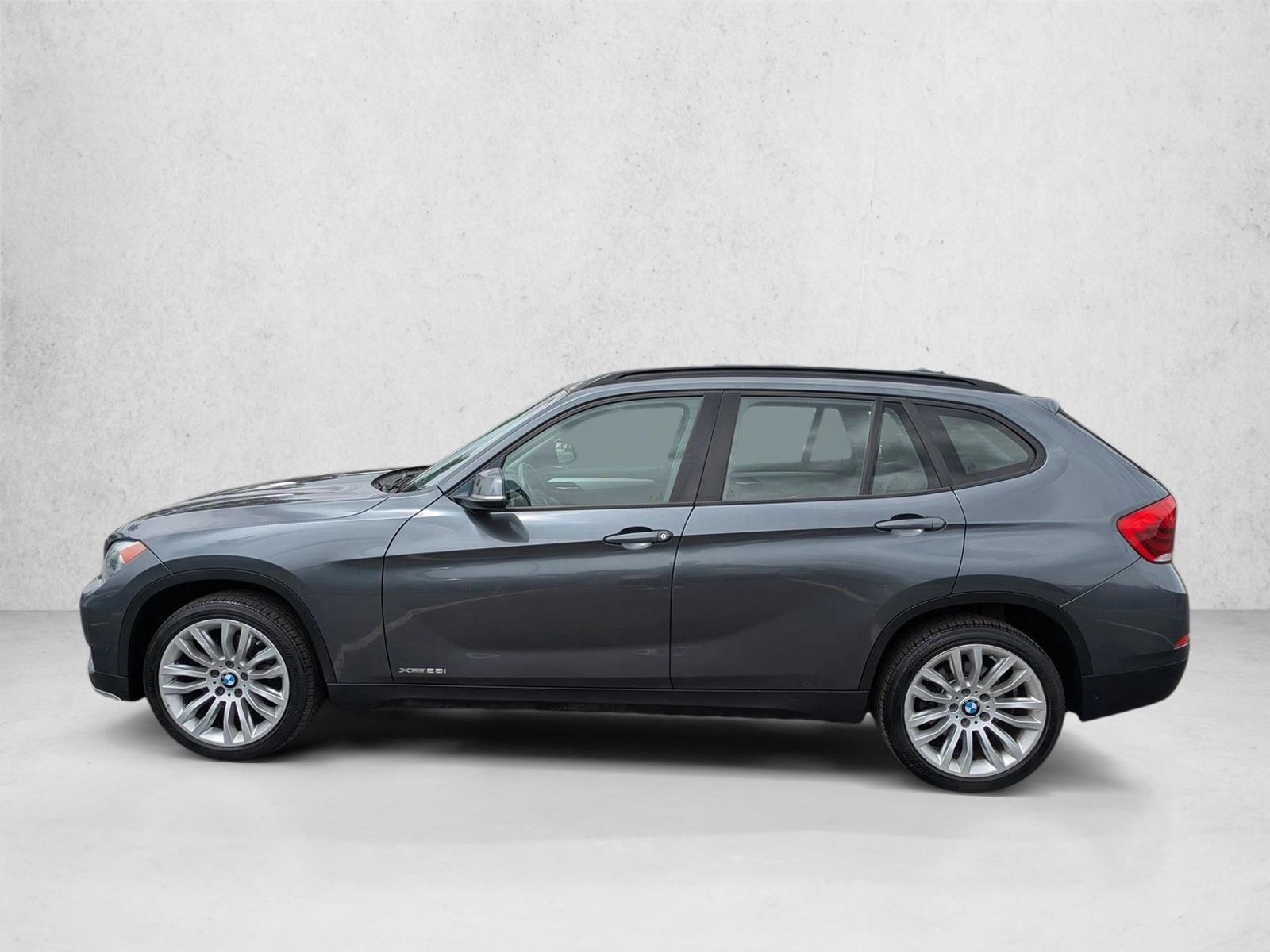 Thumbnail: 2015 BMW X1 - 2