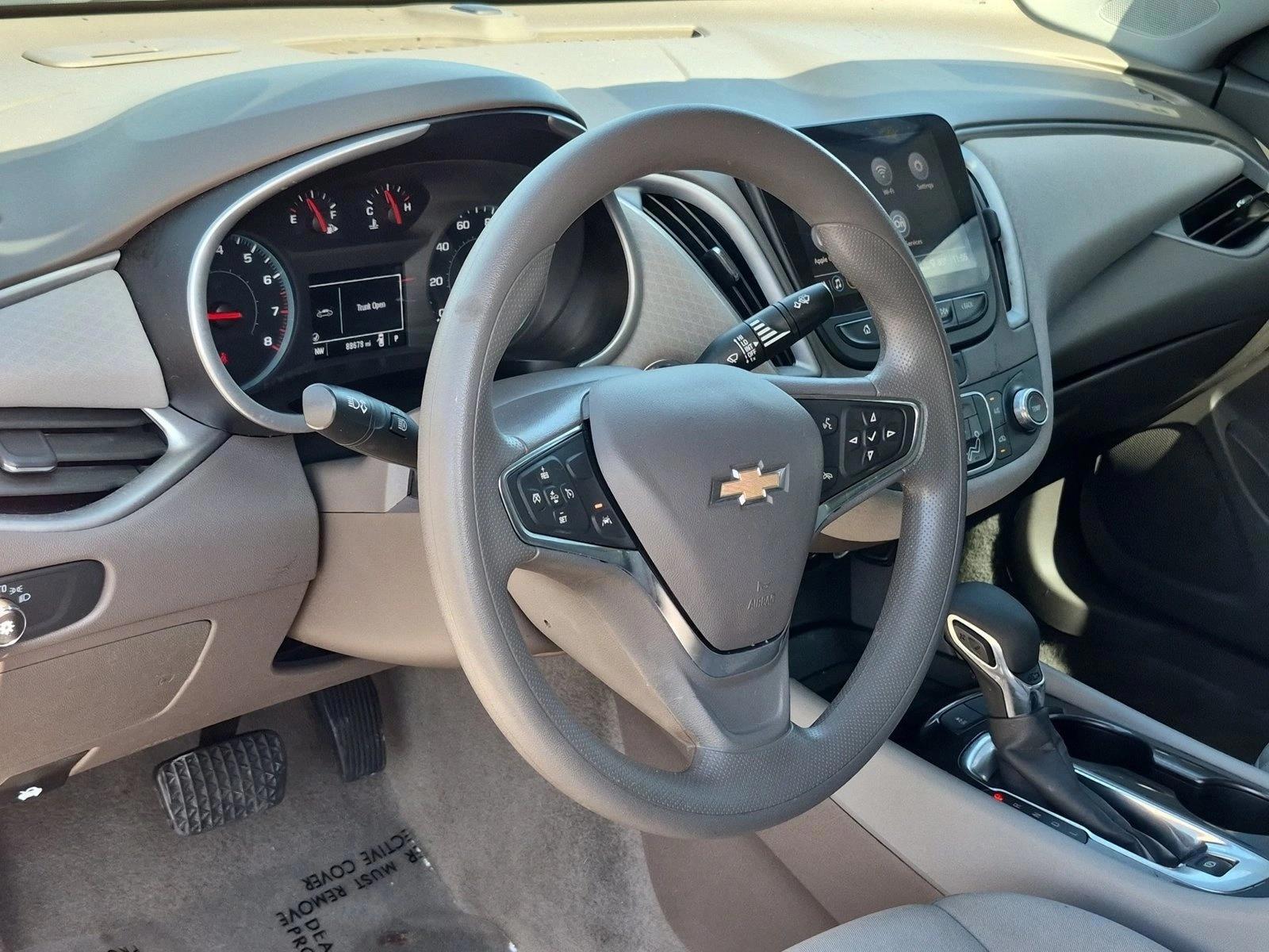 Thumbnail: 2024 Chevrolet Malibu - 3