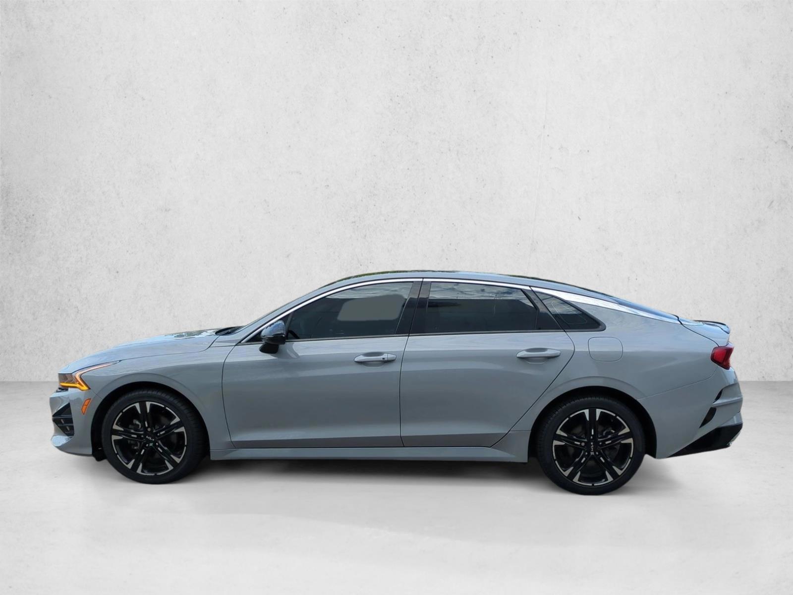 Thumbnail: 2023 Kia K5 - 2