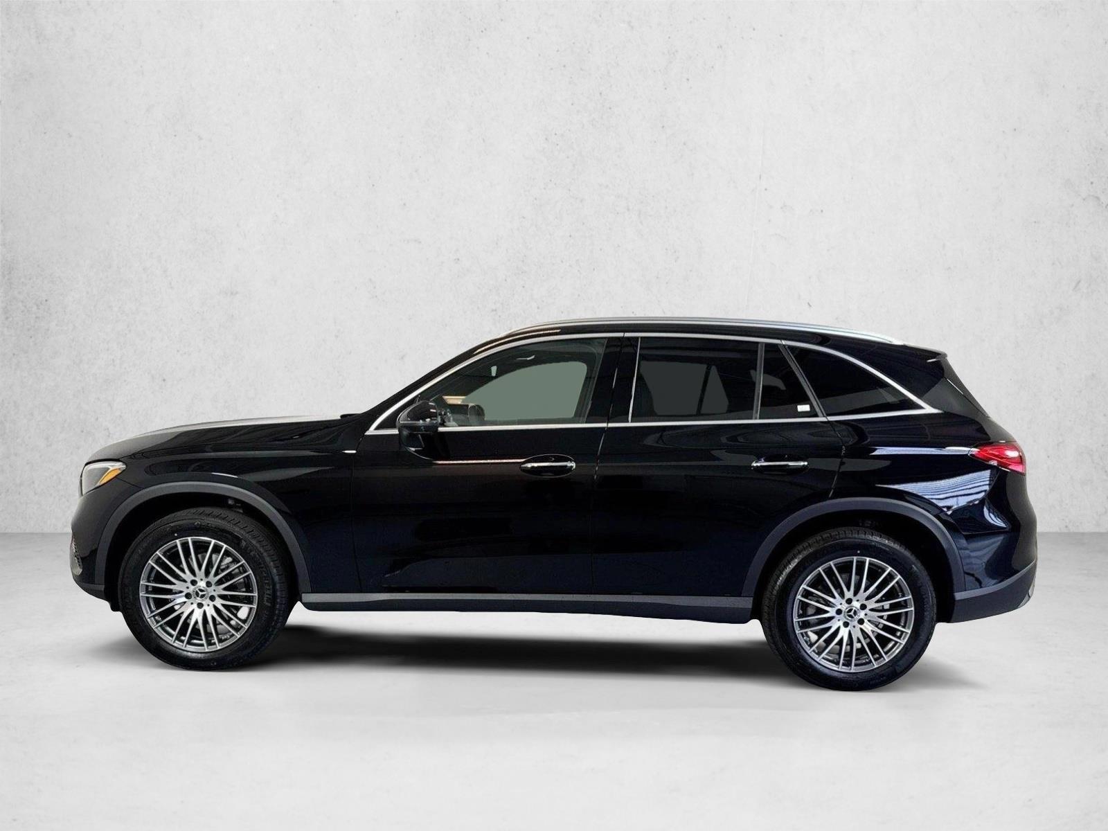 Thumbnail: 2026 Mercedes-Benz GLC - 2