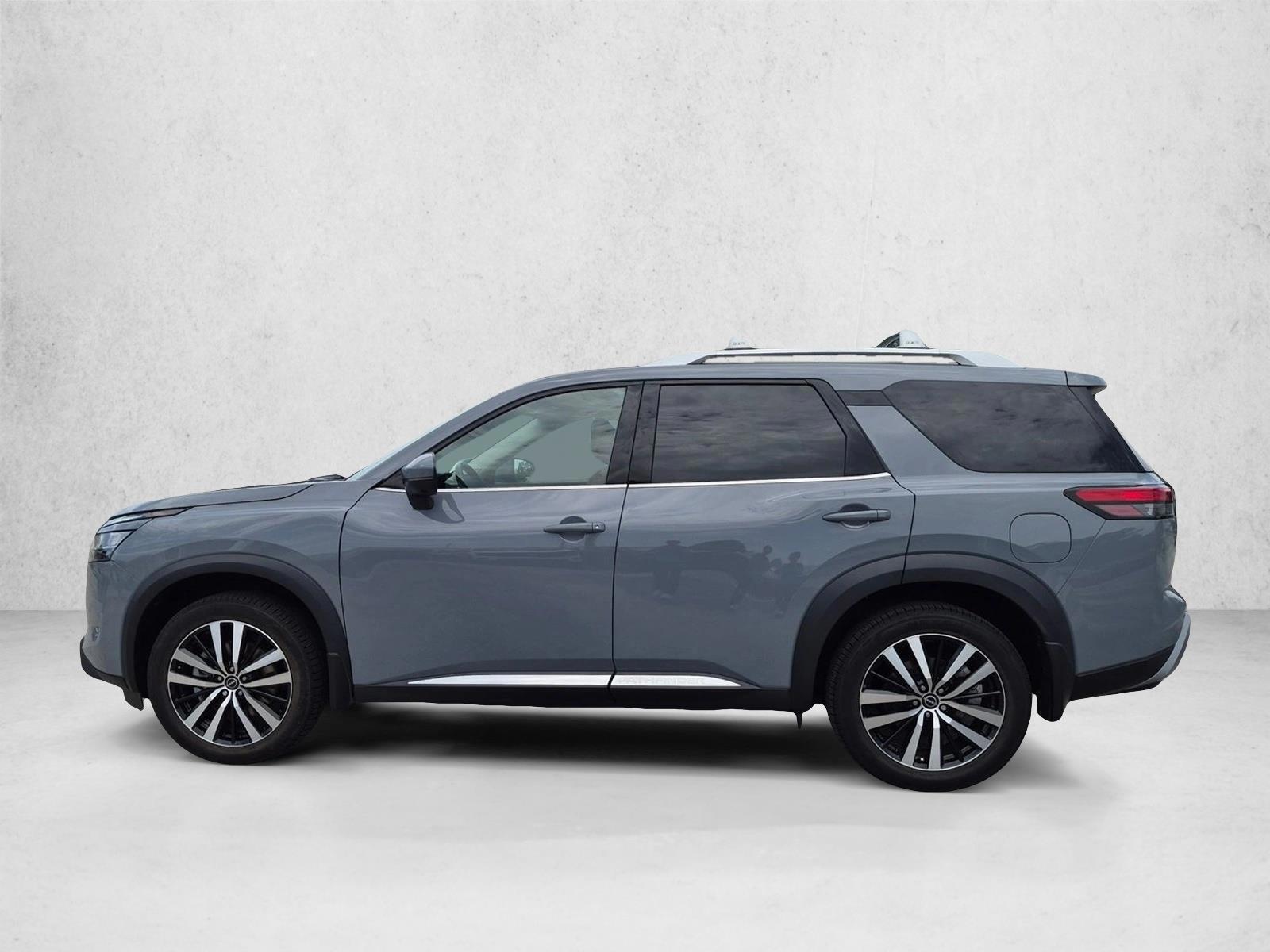 Thumbnail: 2024 Nissan Pathfinder - 2