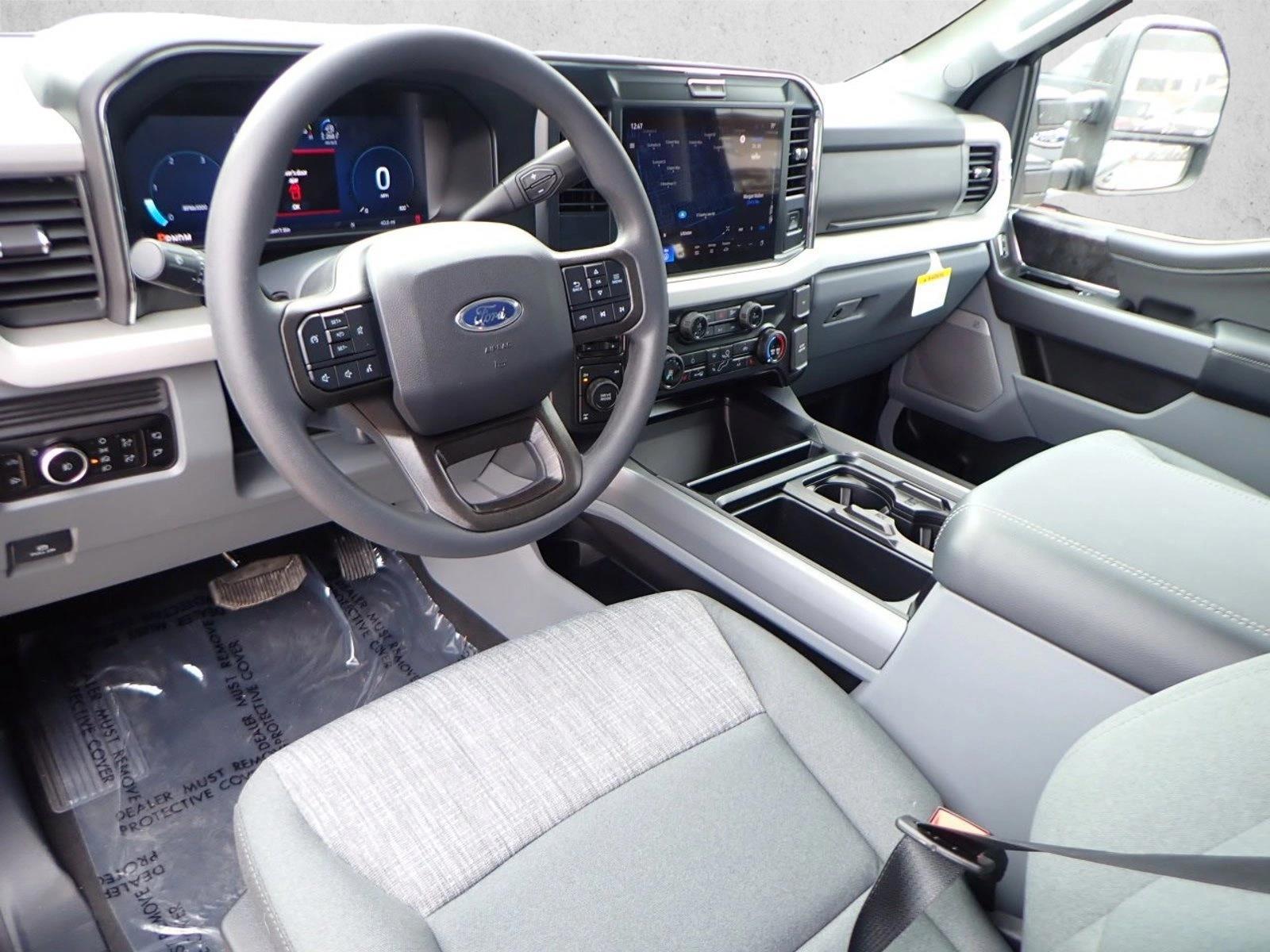 Thumbnail: 2026 Ford Econoline - 3