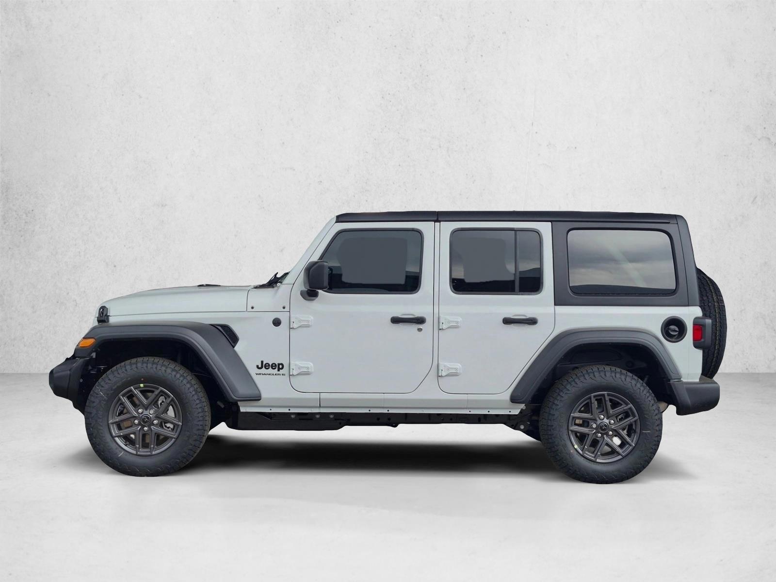 Thumbnail: 2026 Jeep Wrangler - 3