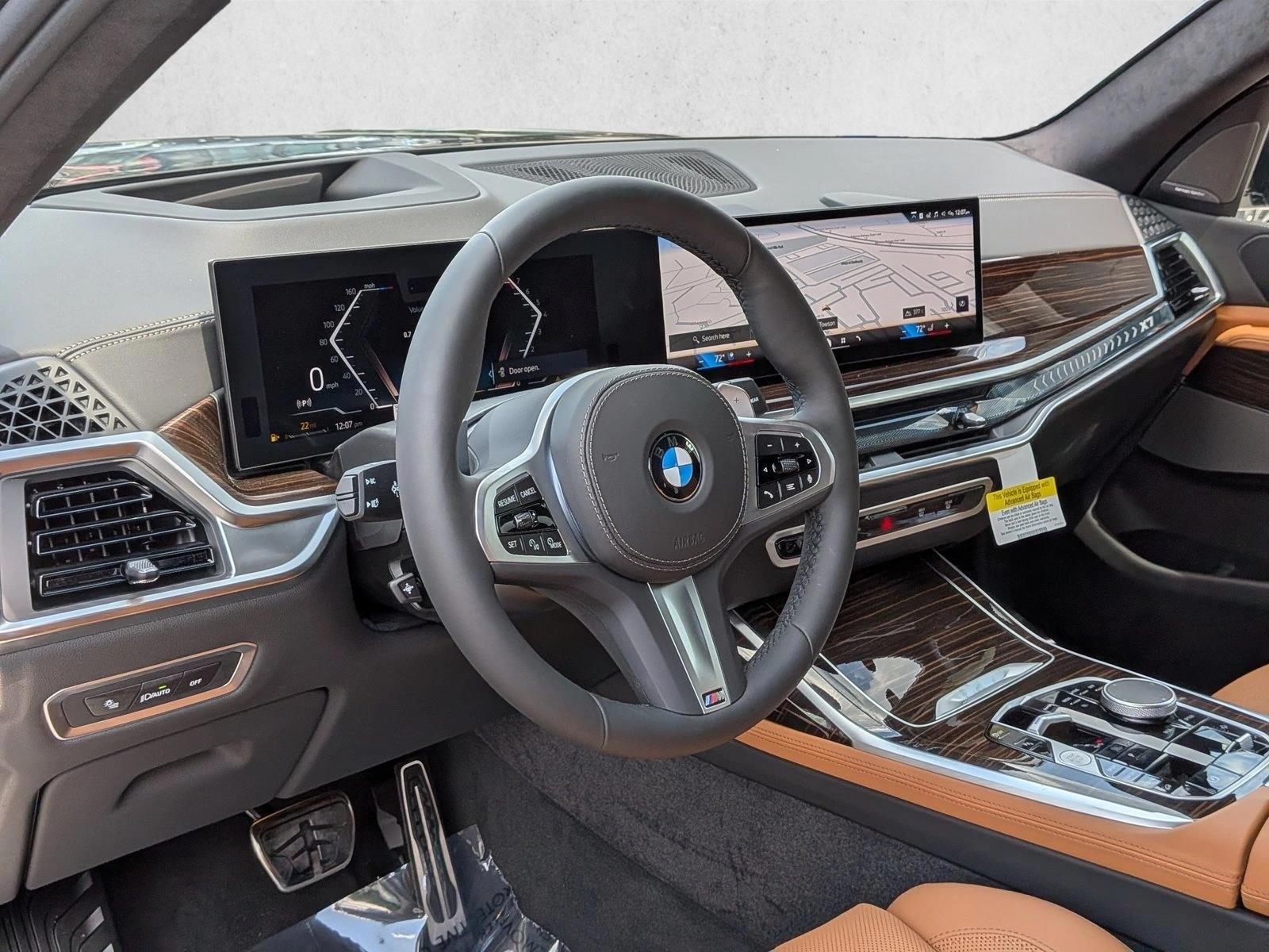 Thumbnail: 2027 BMW X7 - 3