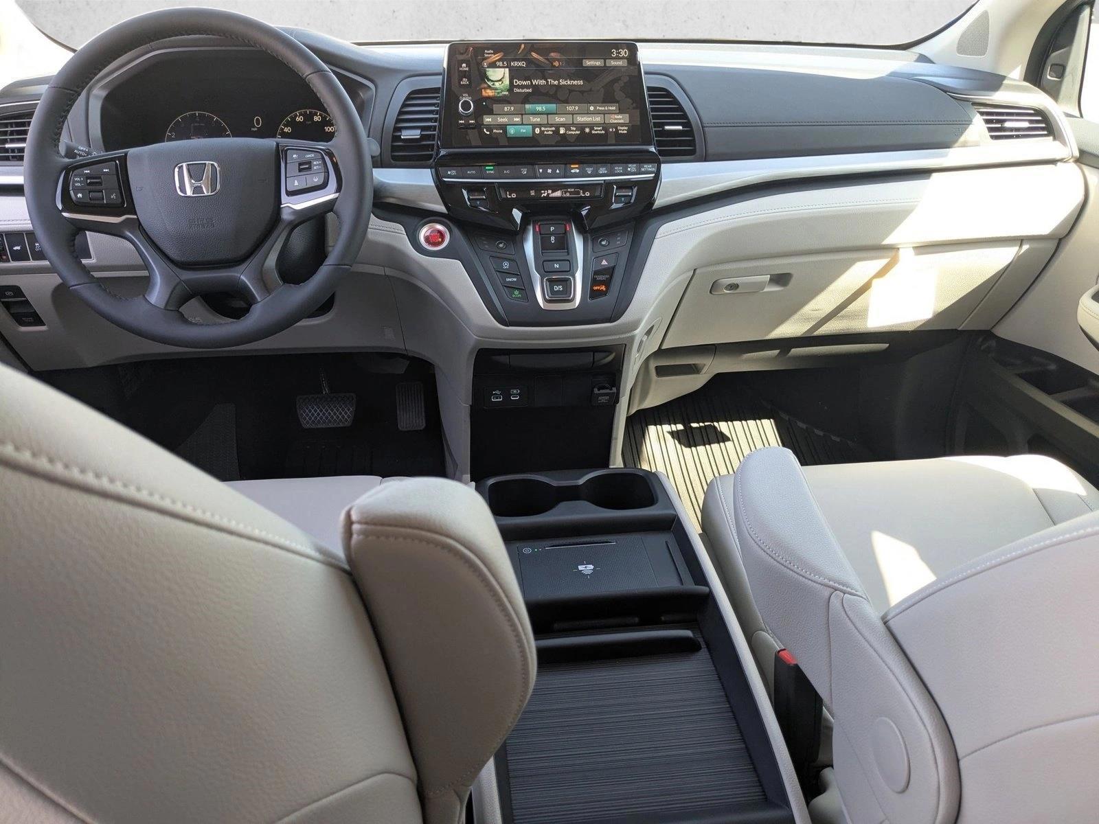 Thumbnail: 2026 Honda Odyssey - 3