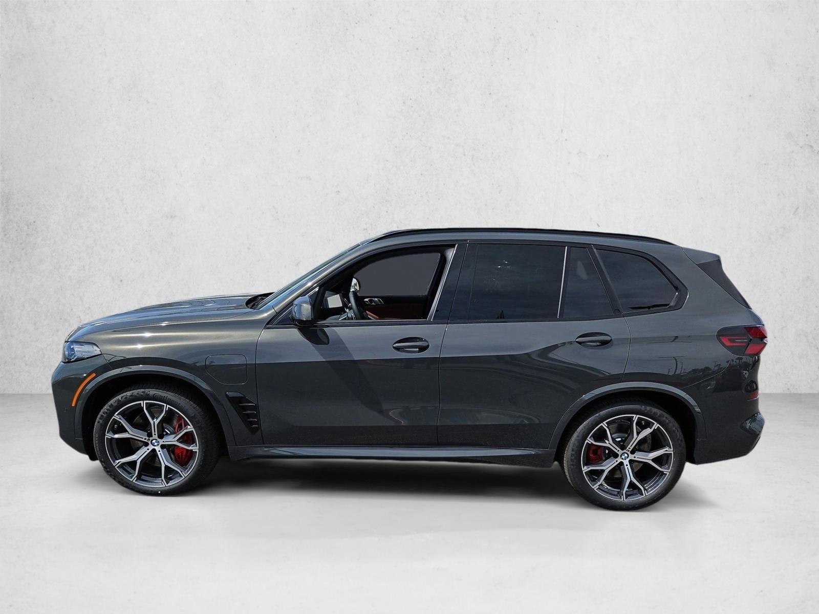 Thumbnail: 2026 BMW X5 - 2