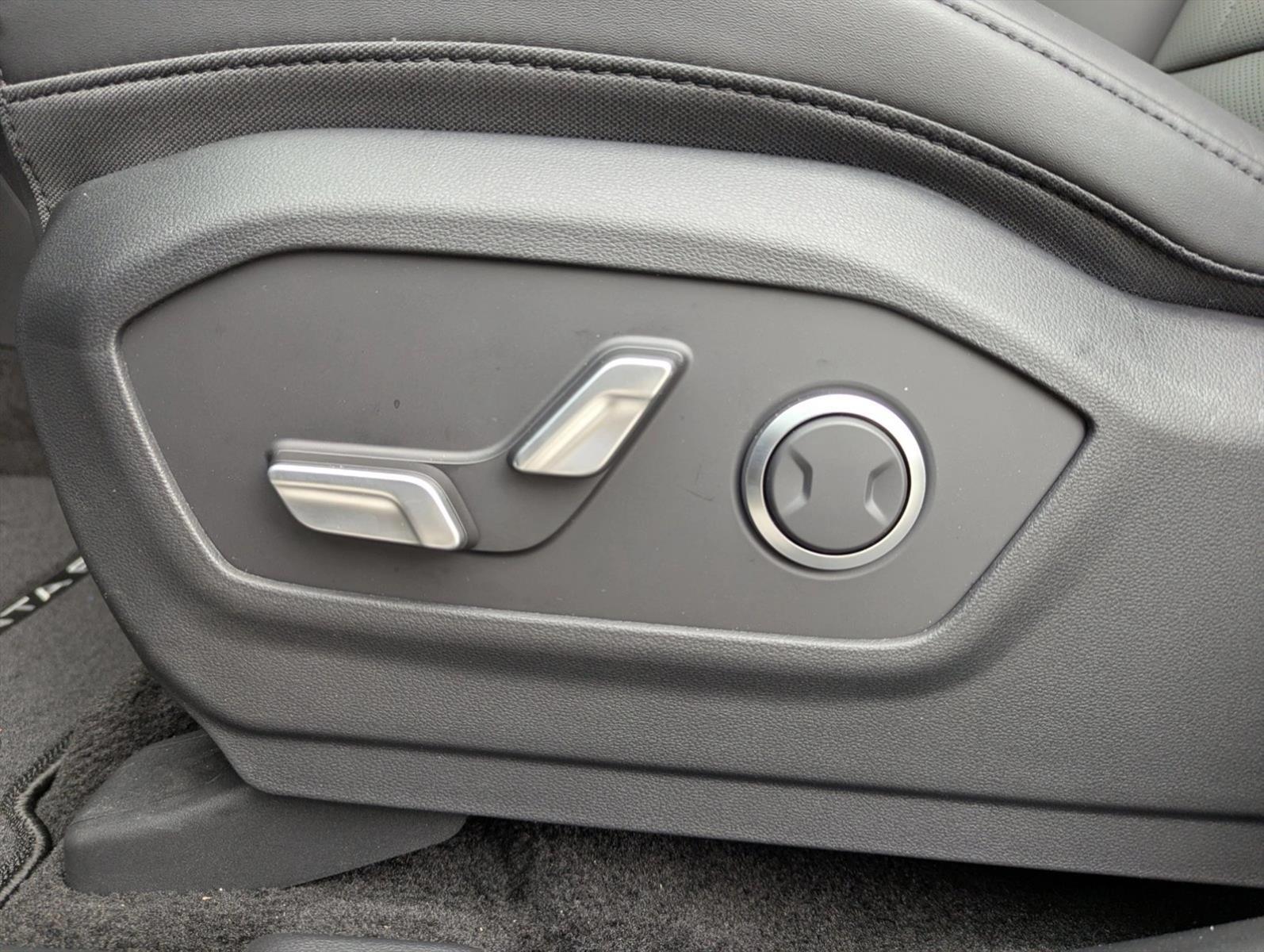 Thumbnail: 2026 Hyundai Santa Fe - 4