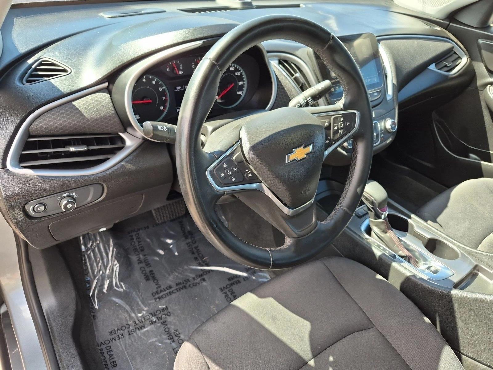 Thumbnail: 2025 Chevrolet Malibu - 3
