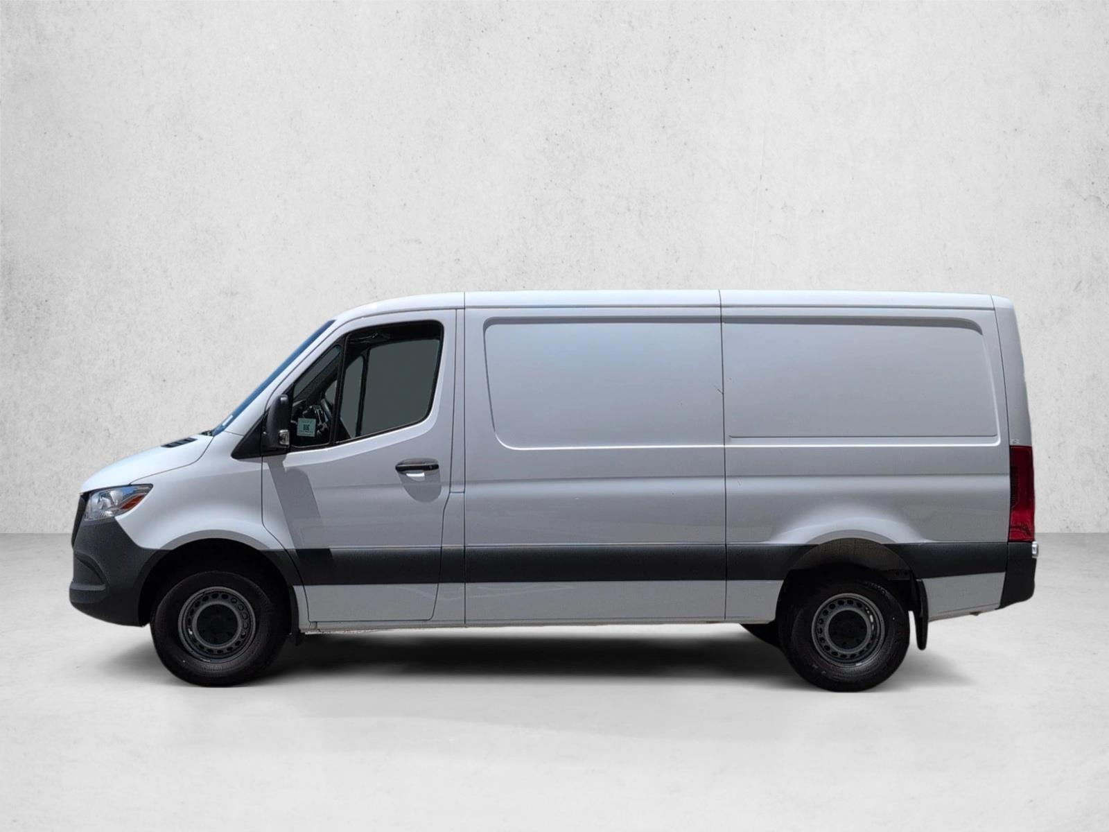 Thumbnail: 2026 Mercedes-Benz Sprinter - 2