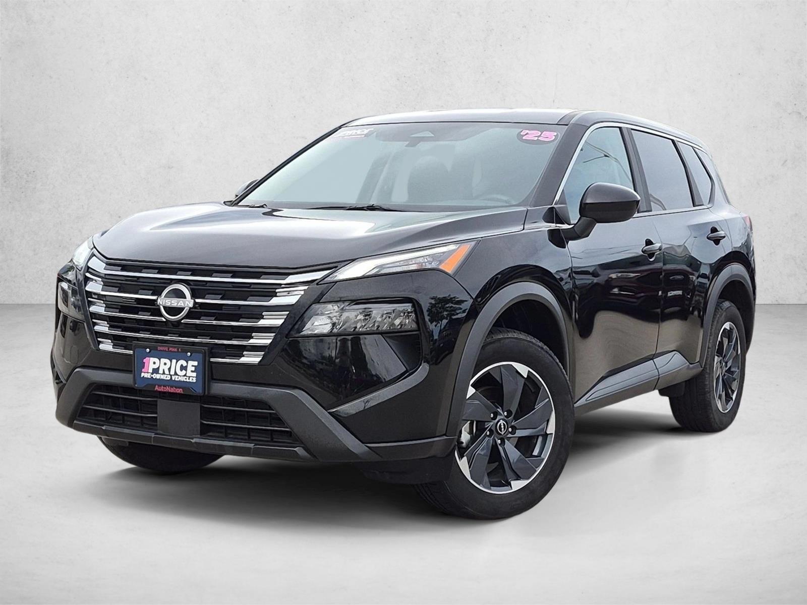 Thumbnail: 2025 Nissan Rogue - 1