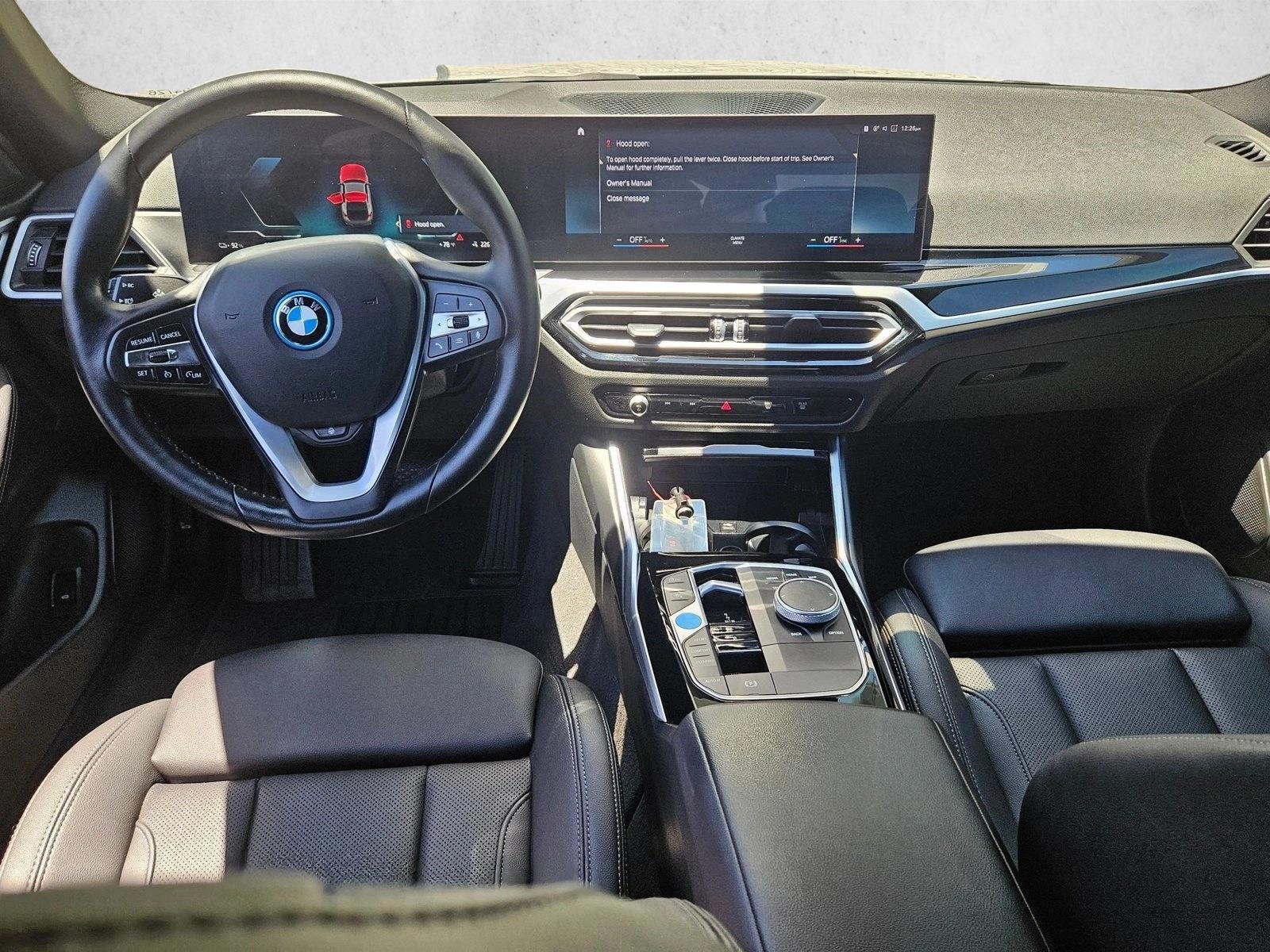 Thumbnail: 2023 BMW i4 - 3