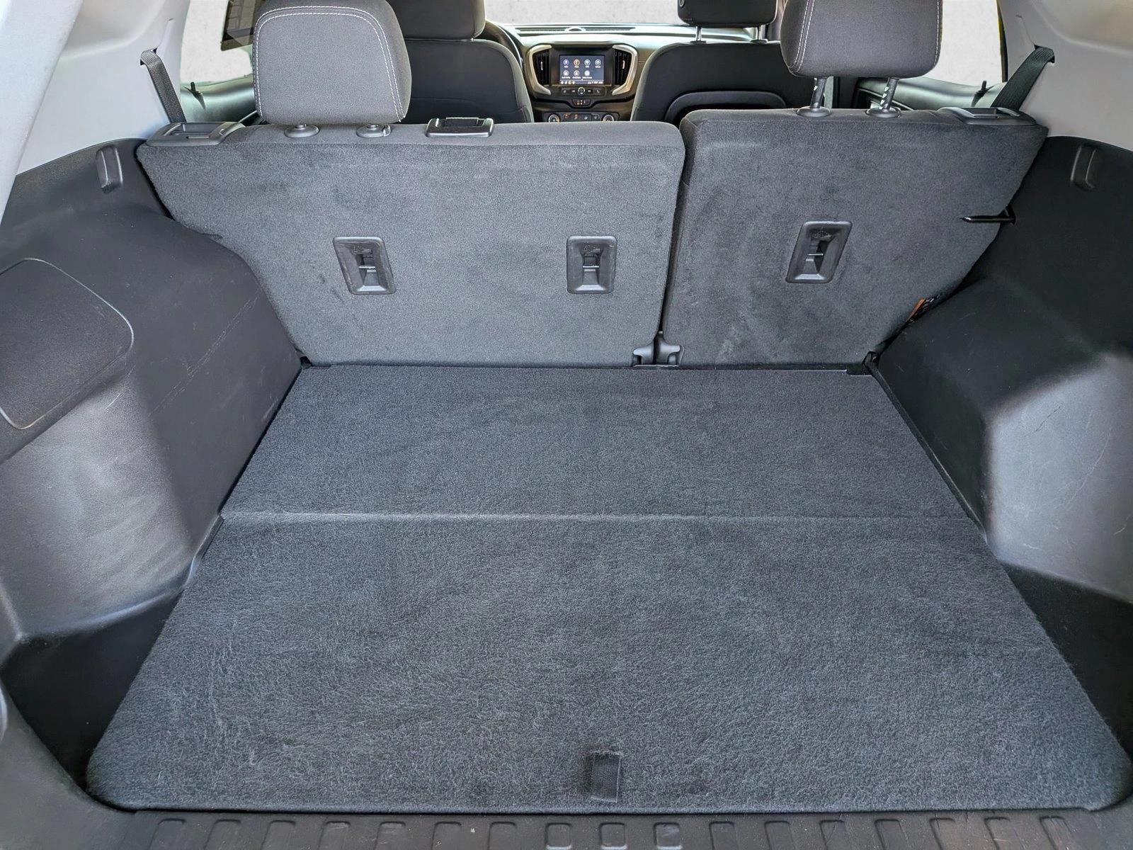 2024 GMC Terrain SLE - Photo 9