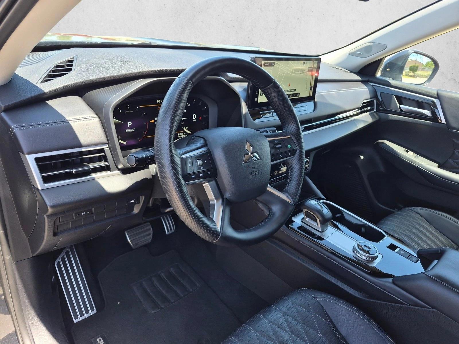2025 Mitsubishi MitsubishiOutlander, photo 10