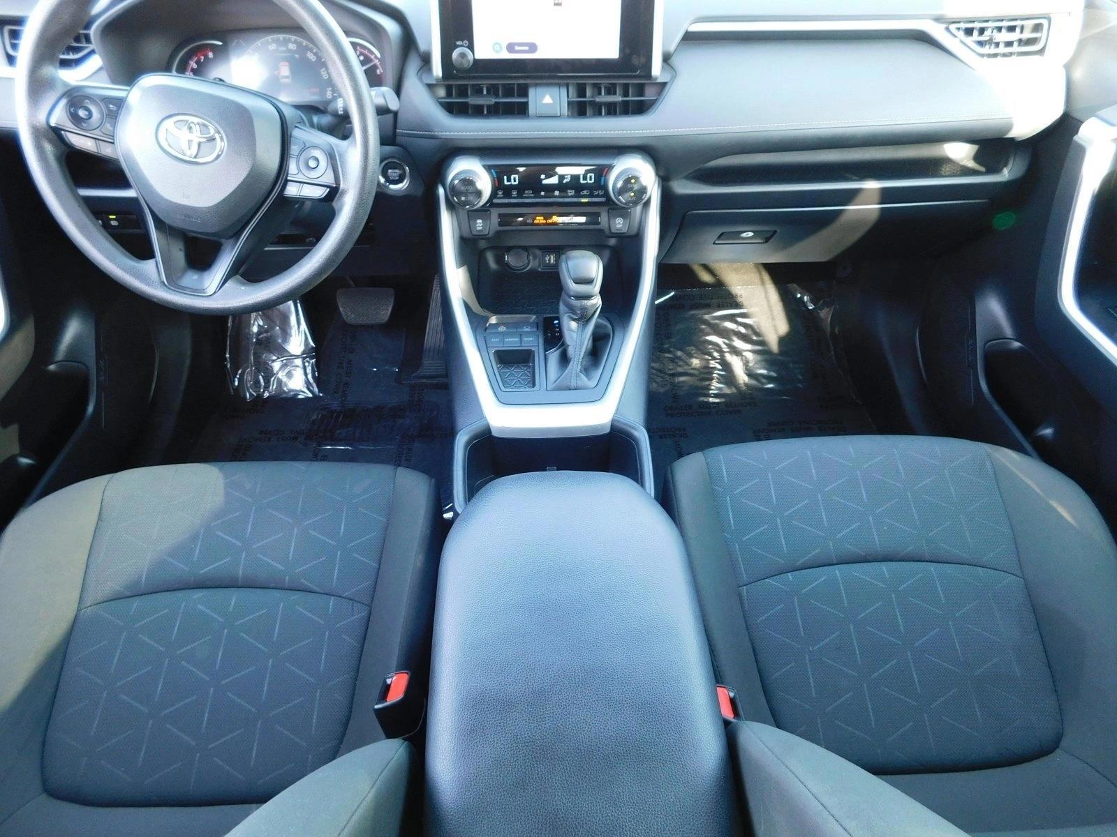 Thumbnail: 2024 Toyota RAV4 - 4