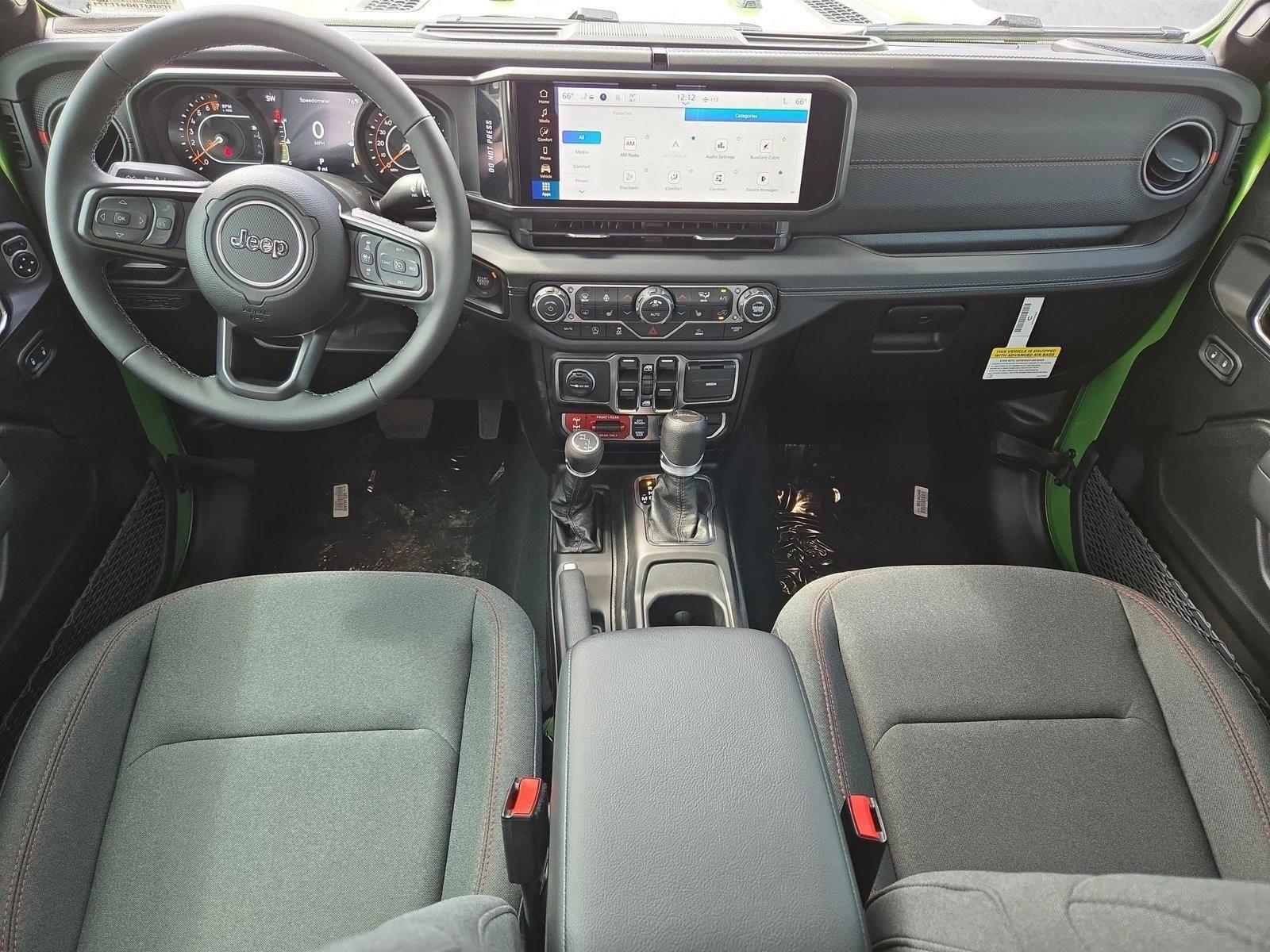 Thumbnail: 2026 Jeep Gladiator - 3