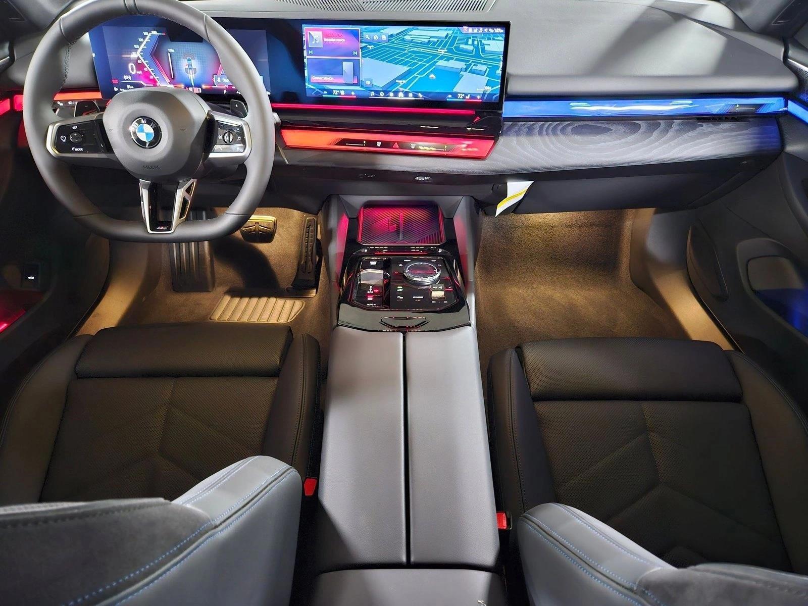 Thumbnail: 2026 BMW 5 Series - 4