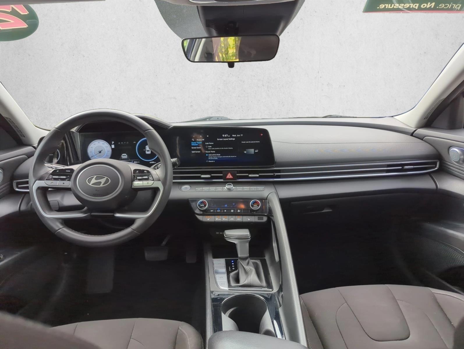 Thumbnail: 2025 Hyundai Elantra - 2