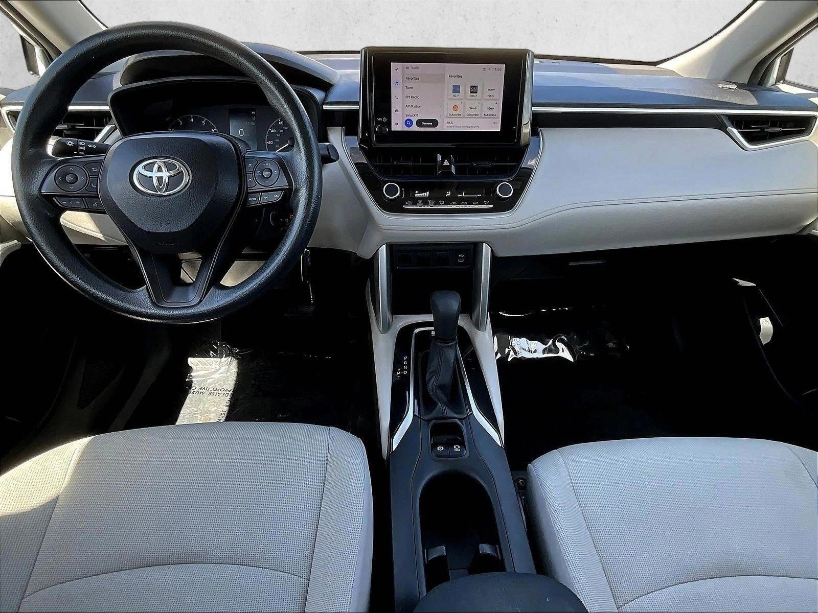Thumbnail: 2023 Toyota Corolla Cross - 4