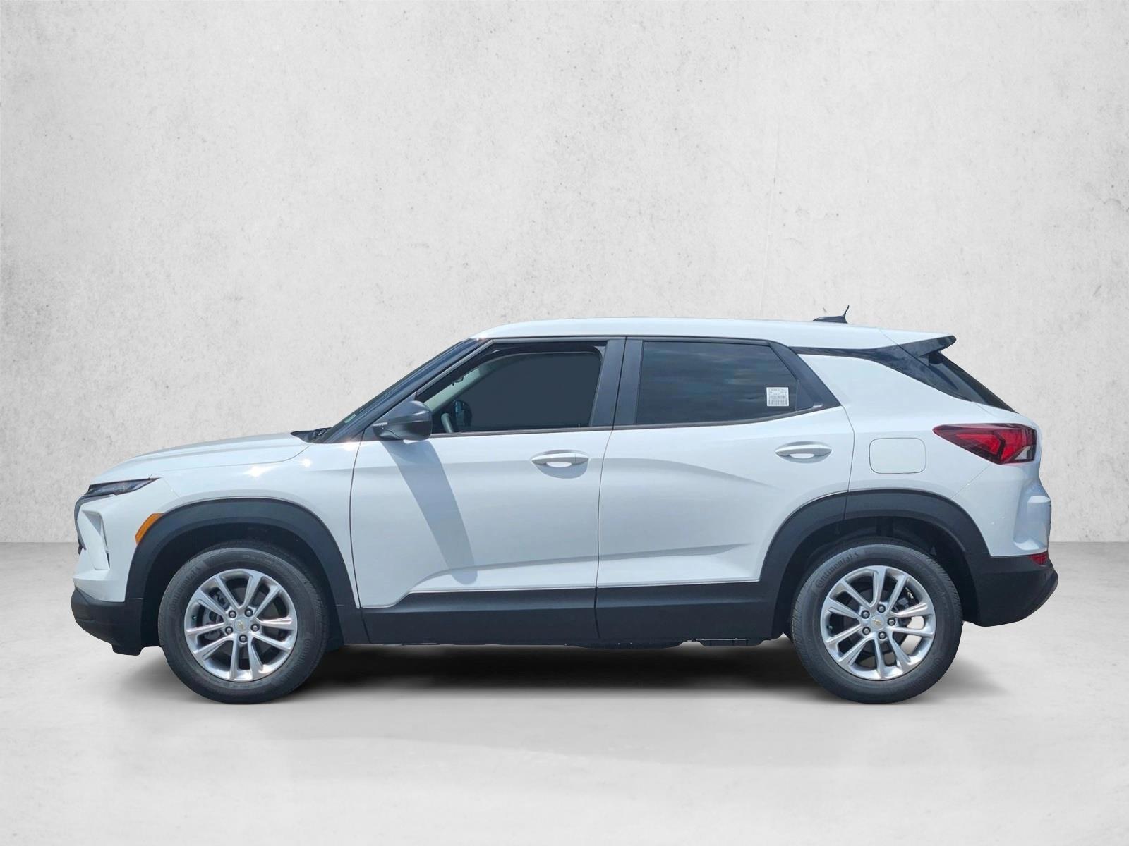 Thumbnail: 2026 Chevrolet TrailBlazer - 2