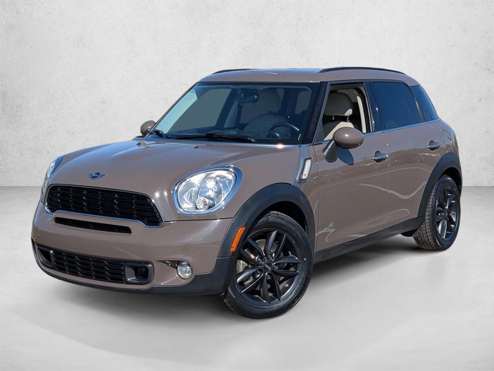2013 MINI Countryman Countryman S ALL4's photo