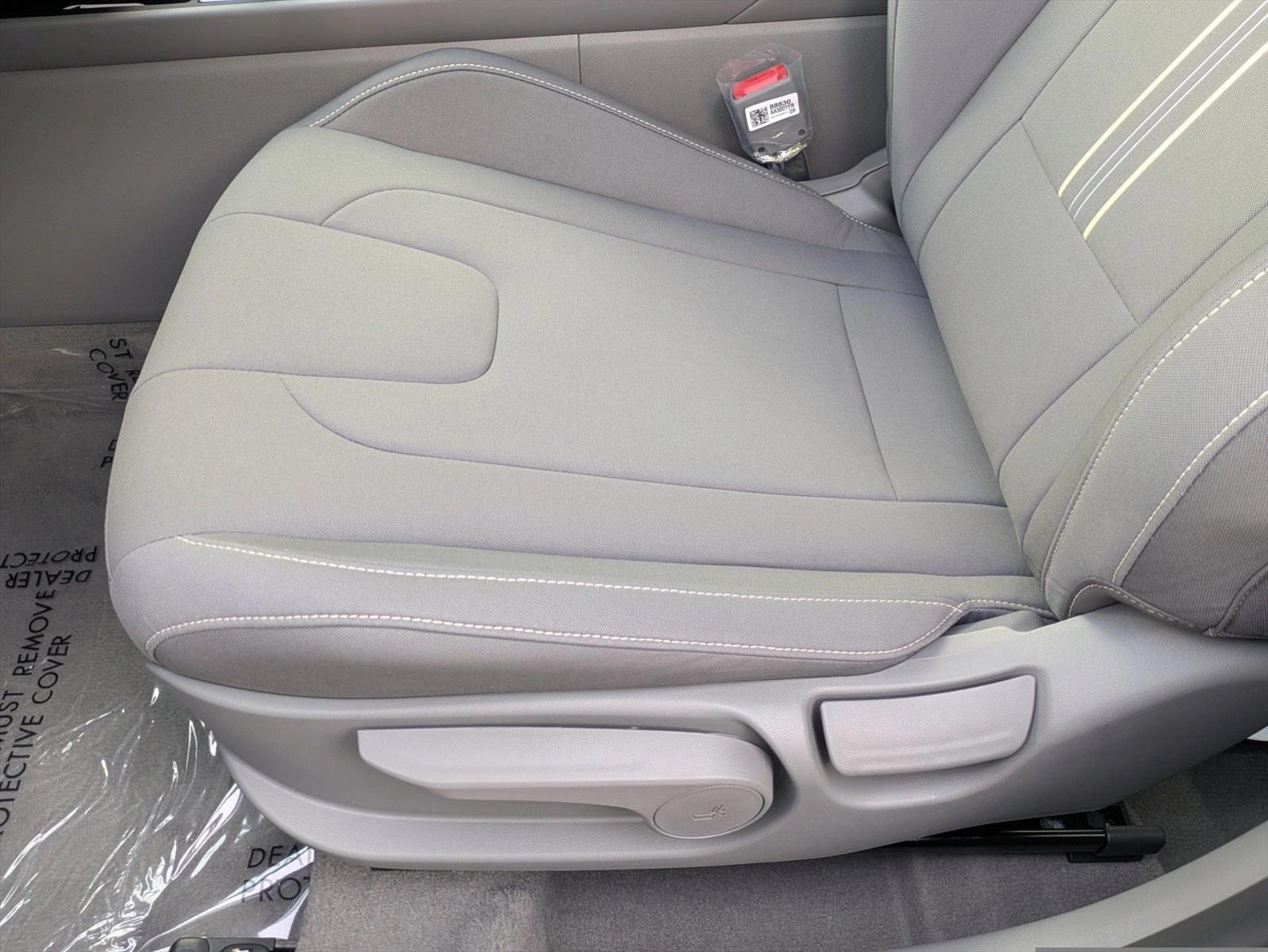 Thumbnail: 2026 Hyundai Elantra - 3