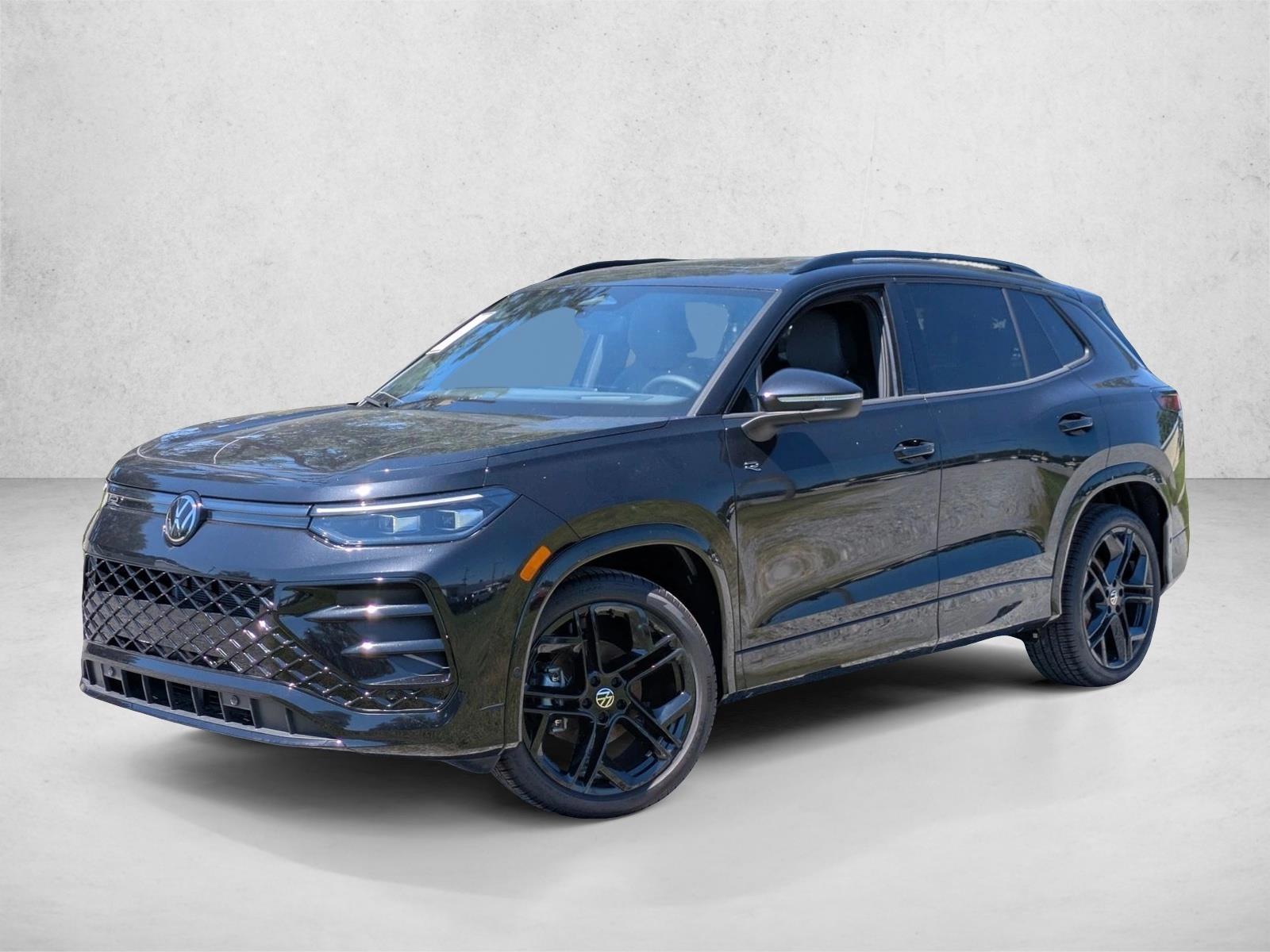 Thumbnail: 2026 Volkswagen Tiguan - 1