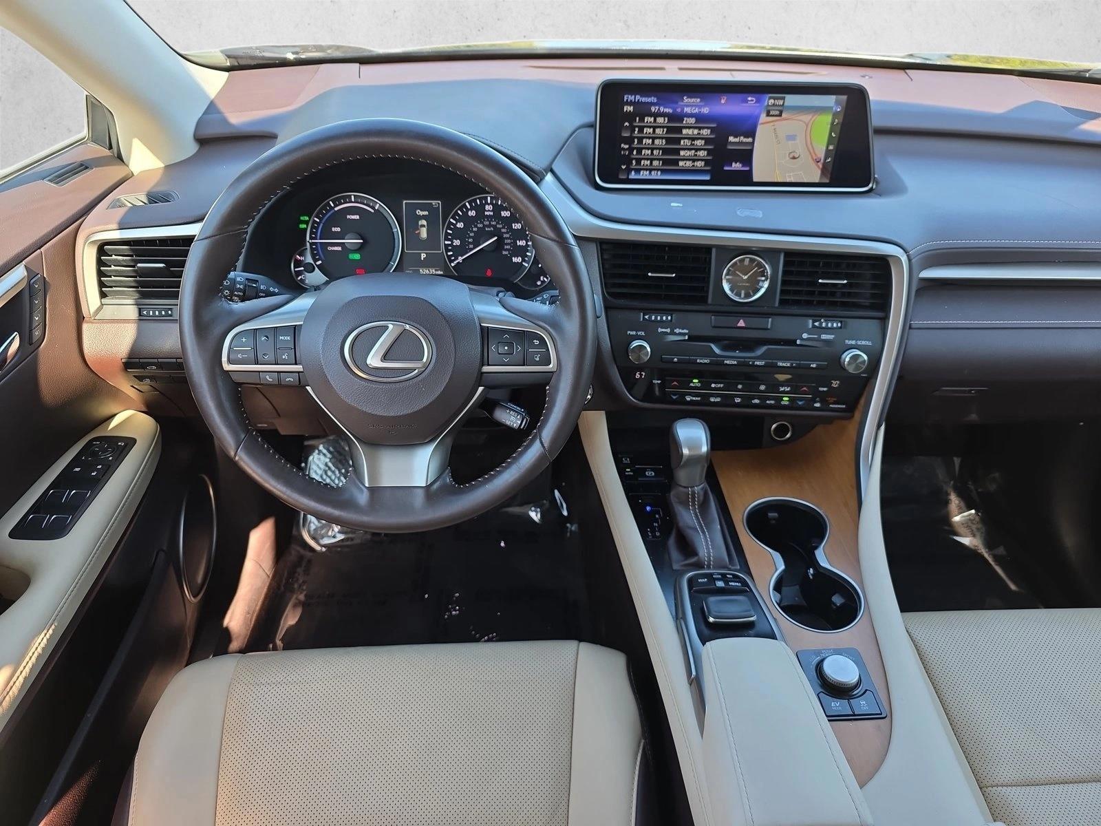 Thumbnail: 2016 Lexus RX - 4