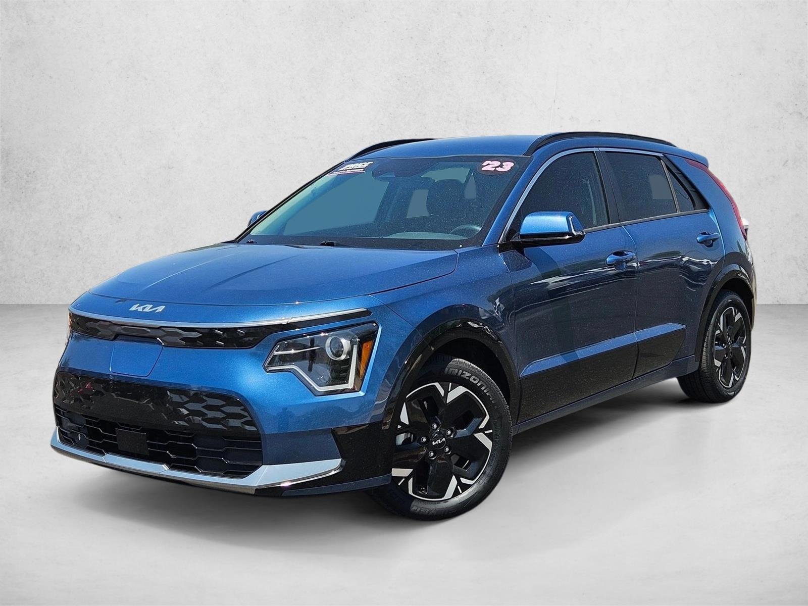 Thumbnail: 2023 Kia Niro - 1