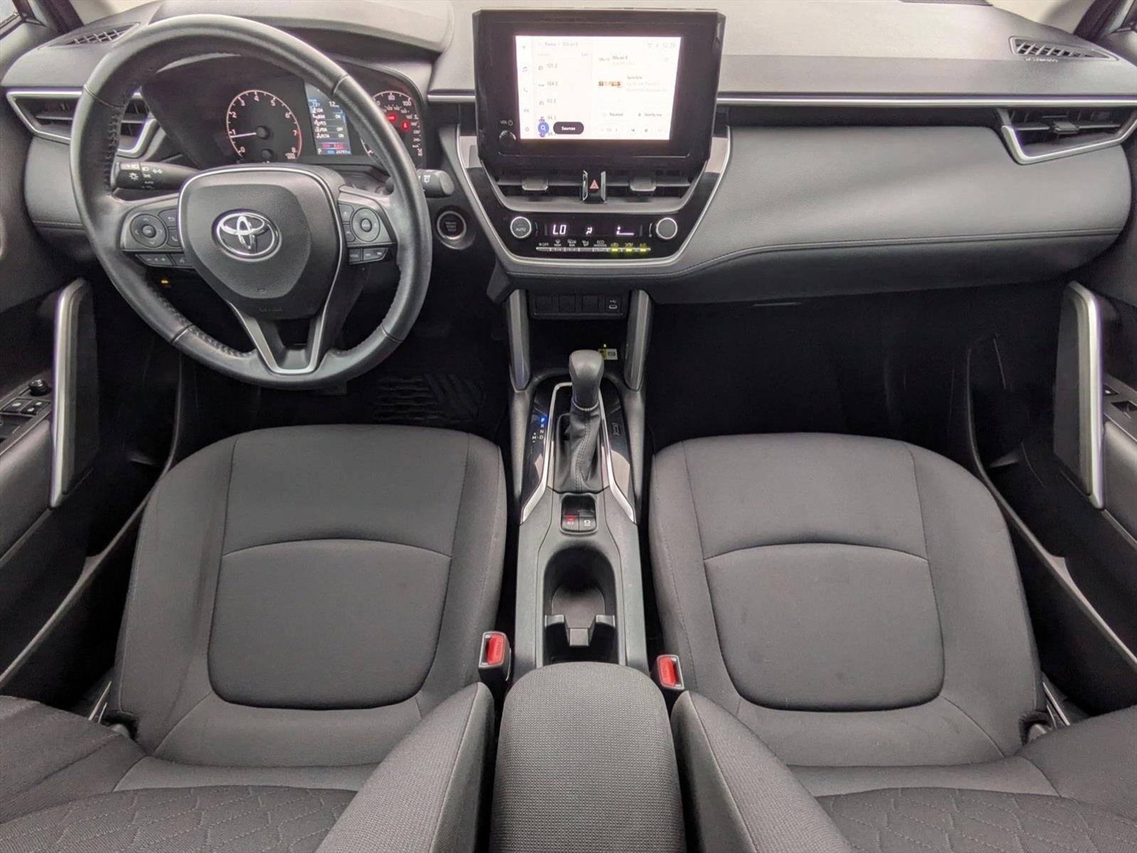 Thumbnail: 2023 Toyota Corolla Cross - 4