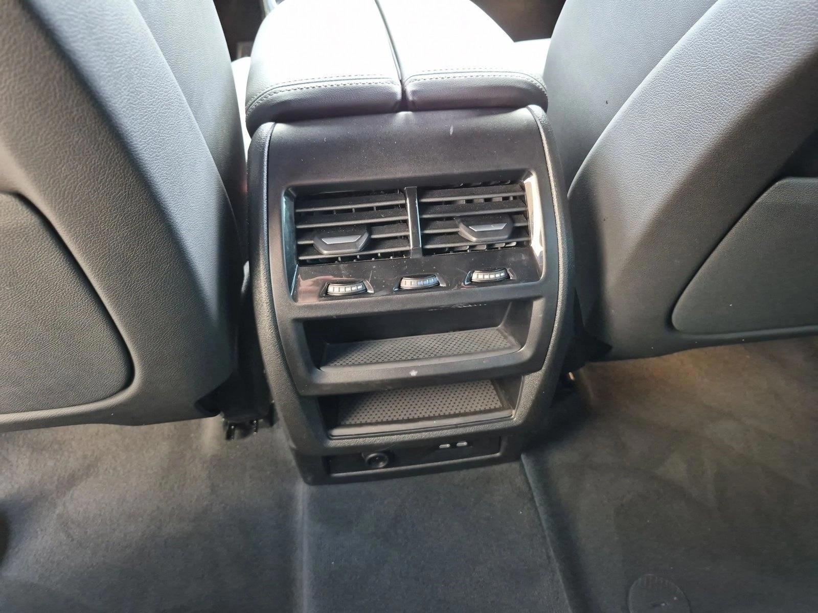 2026 BMW X5 40i - Photo 18