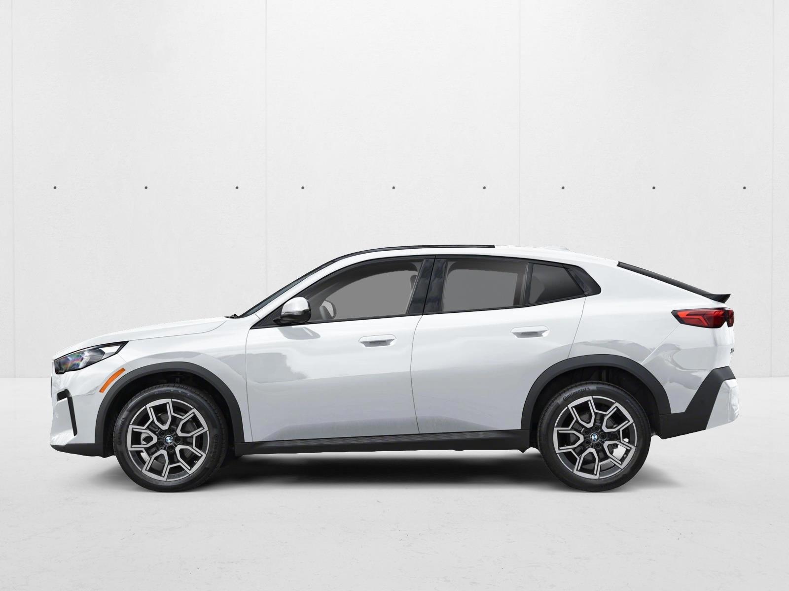 Thumbnail: 2025 BMW X2 - 2