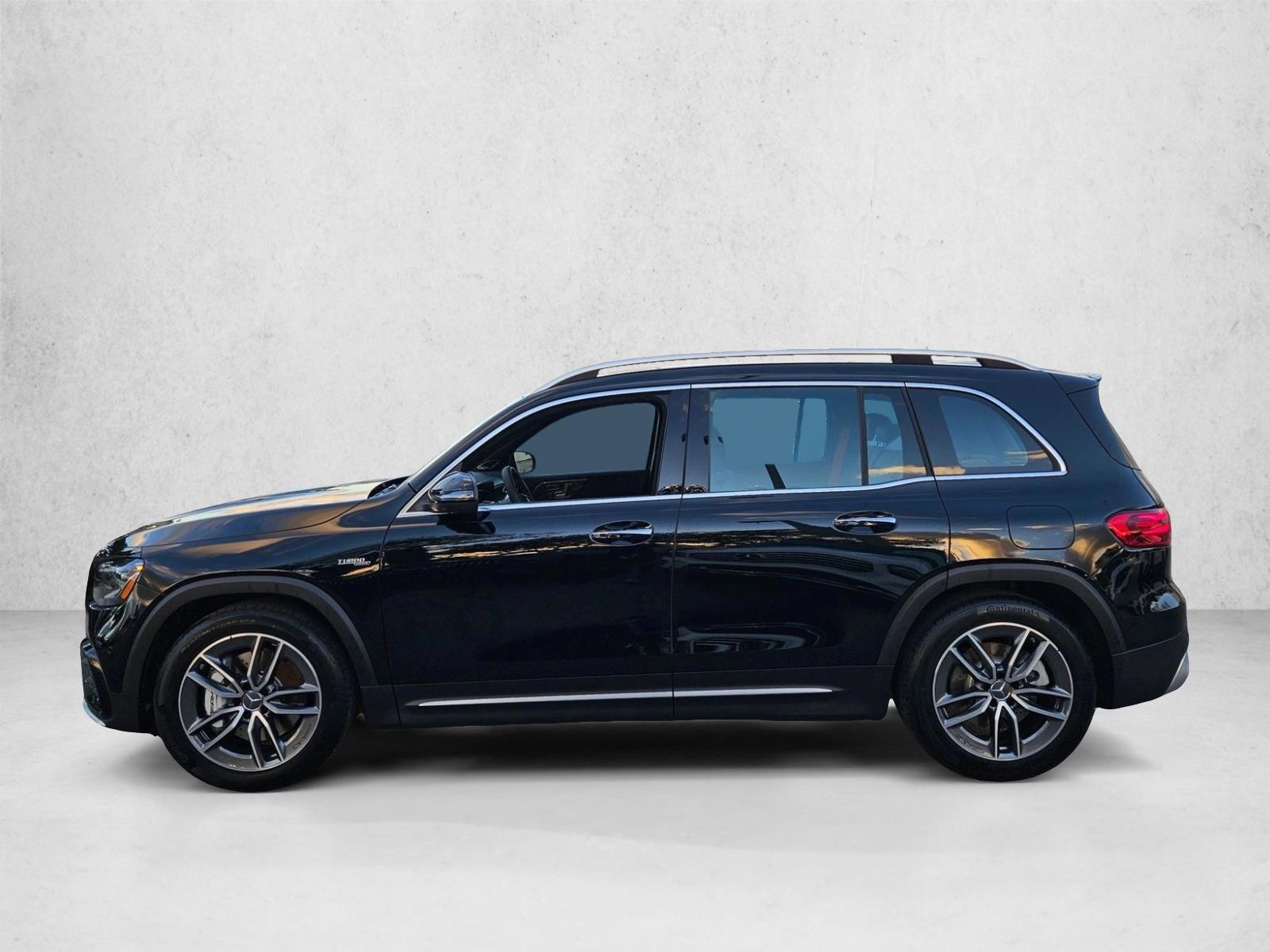Thumbnail: 2026 Mercedes-Benz GLB - 2