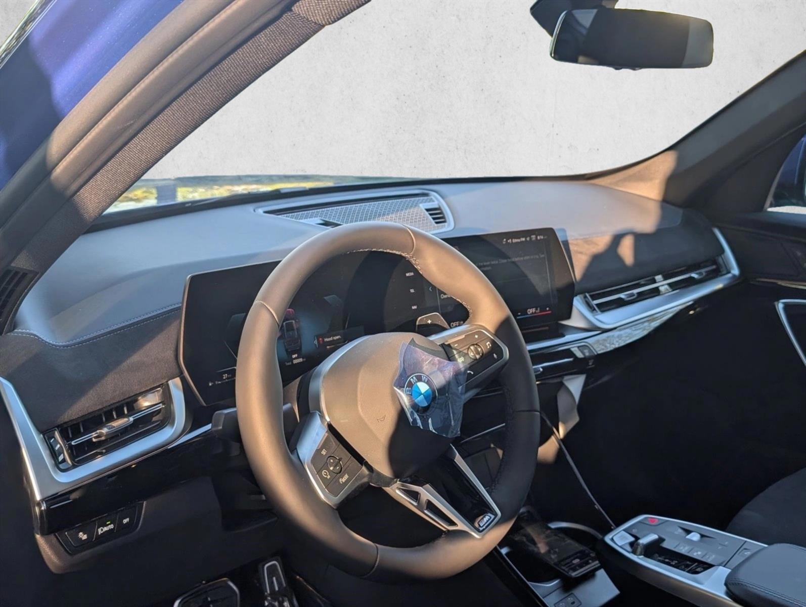 Thumbnail: 2026 BMW X1 - 3